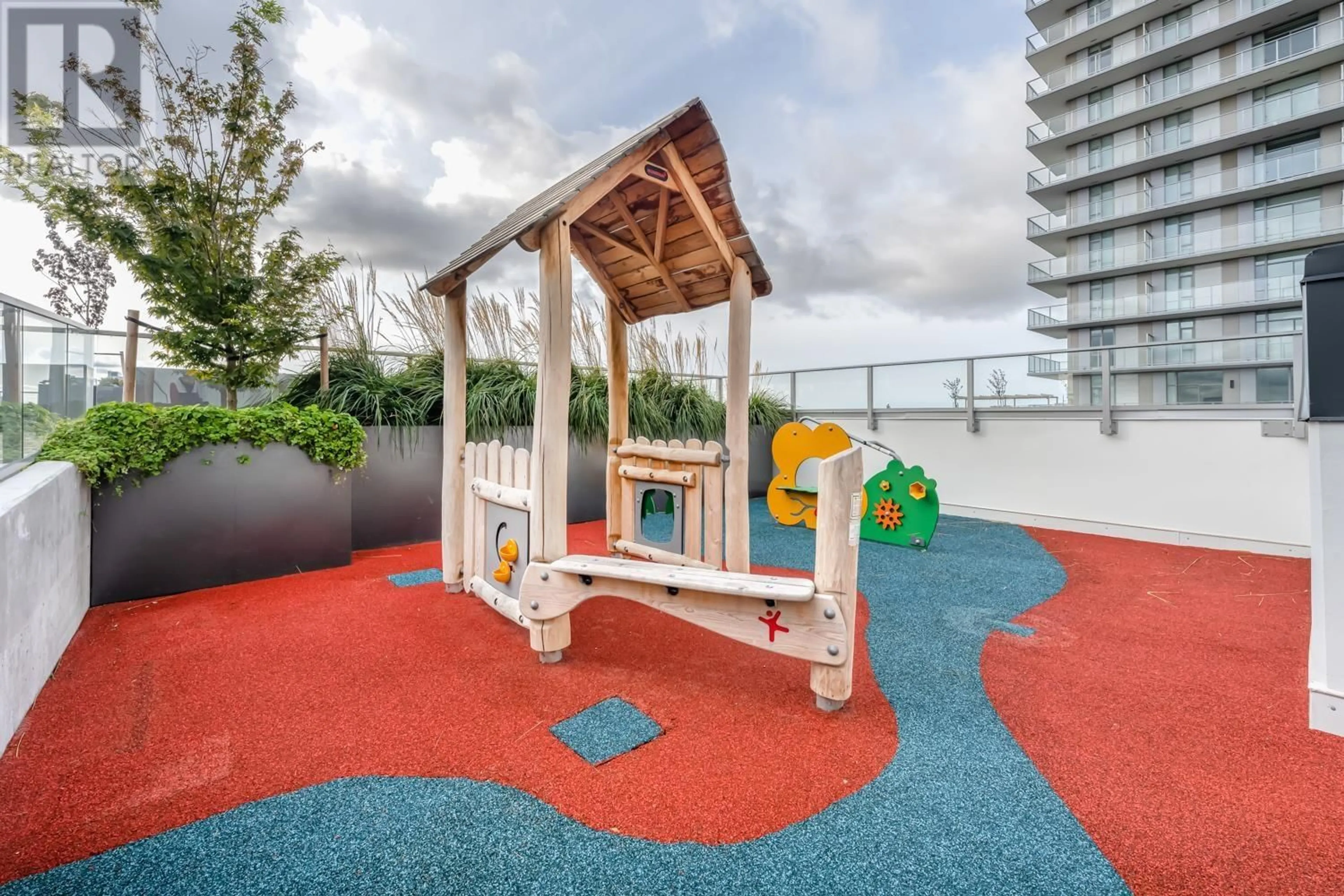 Patio, building for 1302 - 7433 CAMBIE STREET, Vancouver British Columbia V6P0J8
