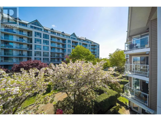 311 - 5880 DOVER CRESCENT, Richmond 3
