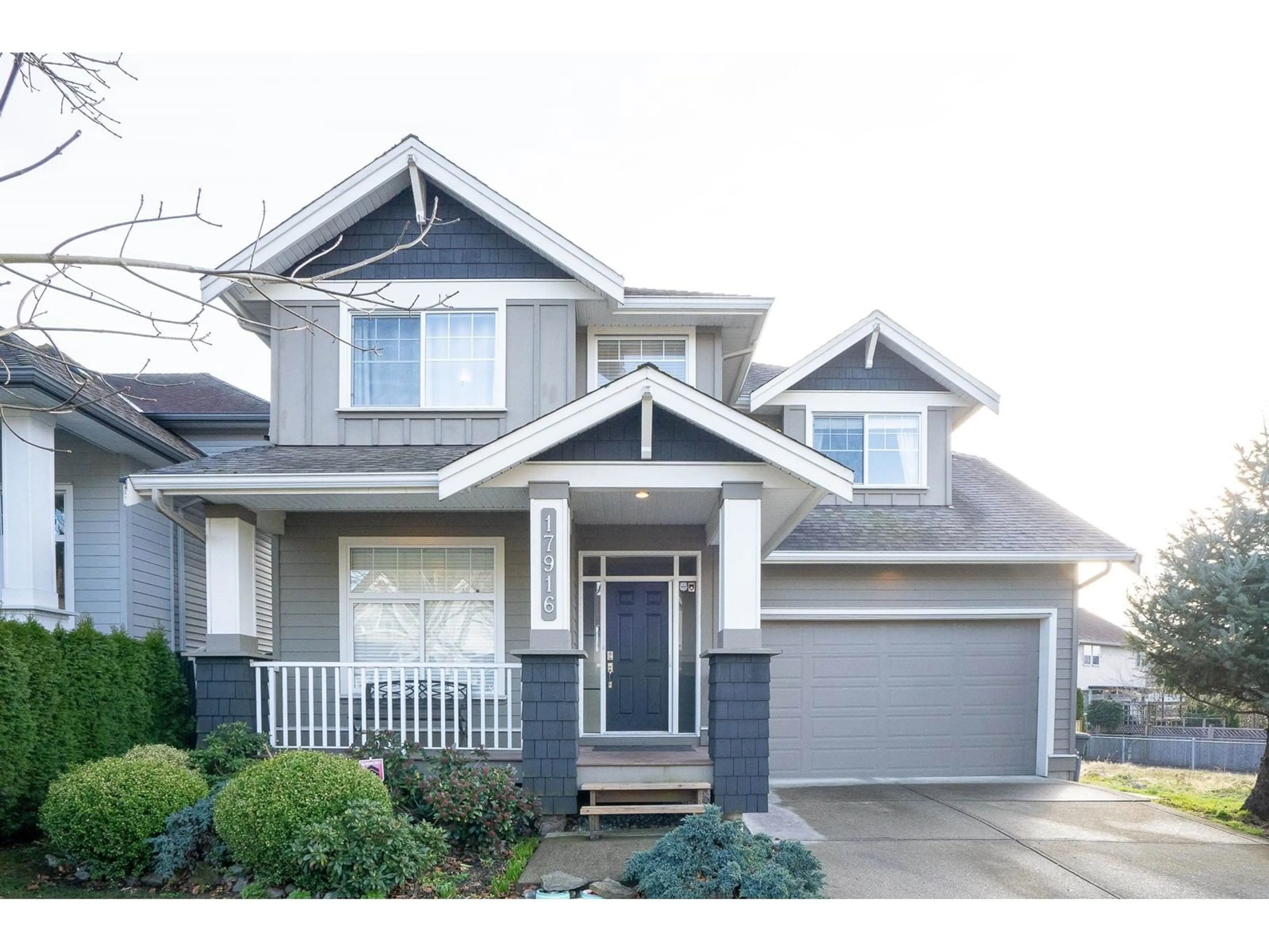 Home with vinyl exterior material, street for 17916 71, Surrey British Columbia V3S7C7