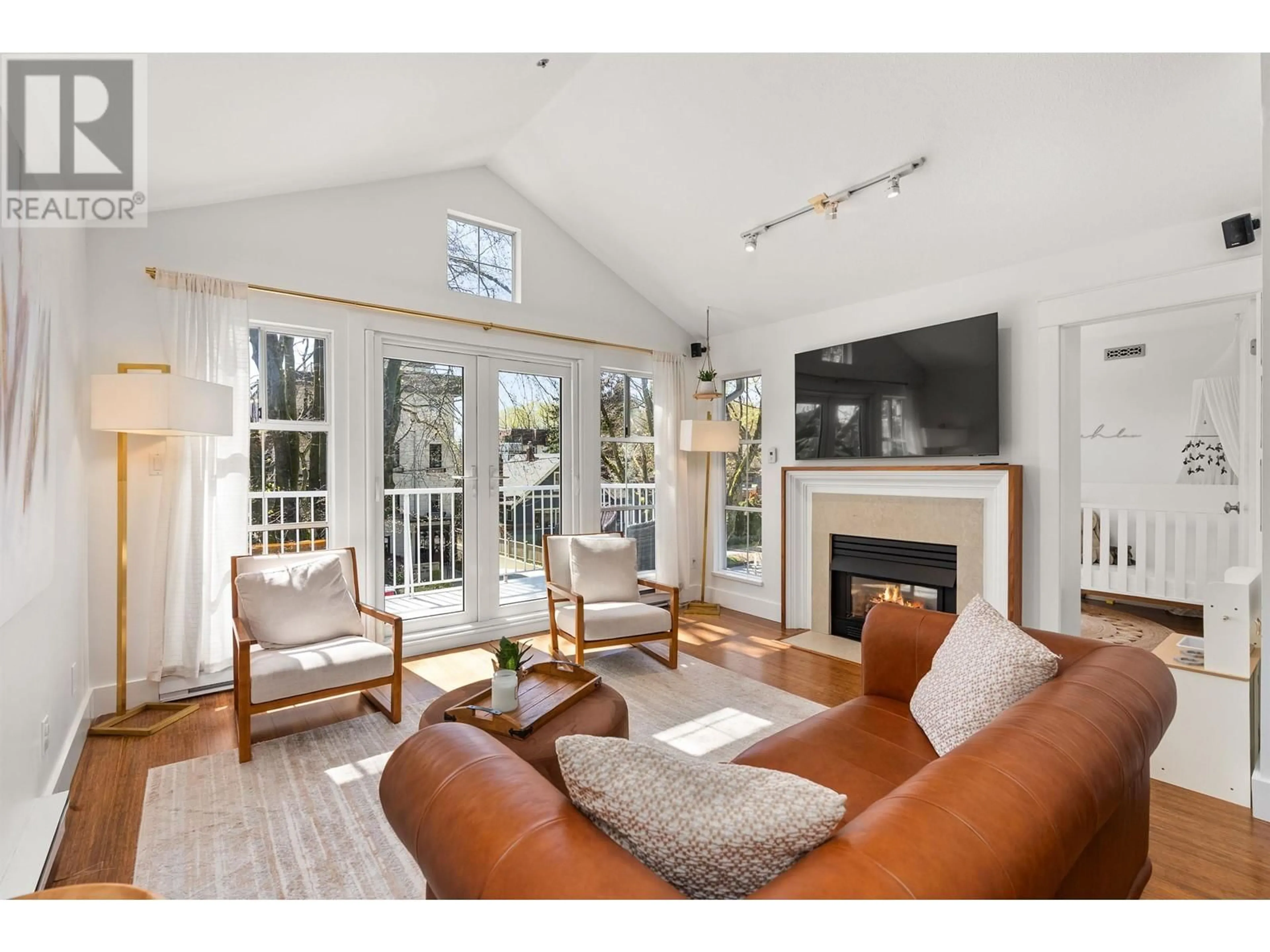 Living room with furniture, unknown for 301 - 655 13TH AVENUE, Vancouver British Columbia V5Z1N8