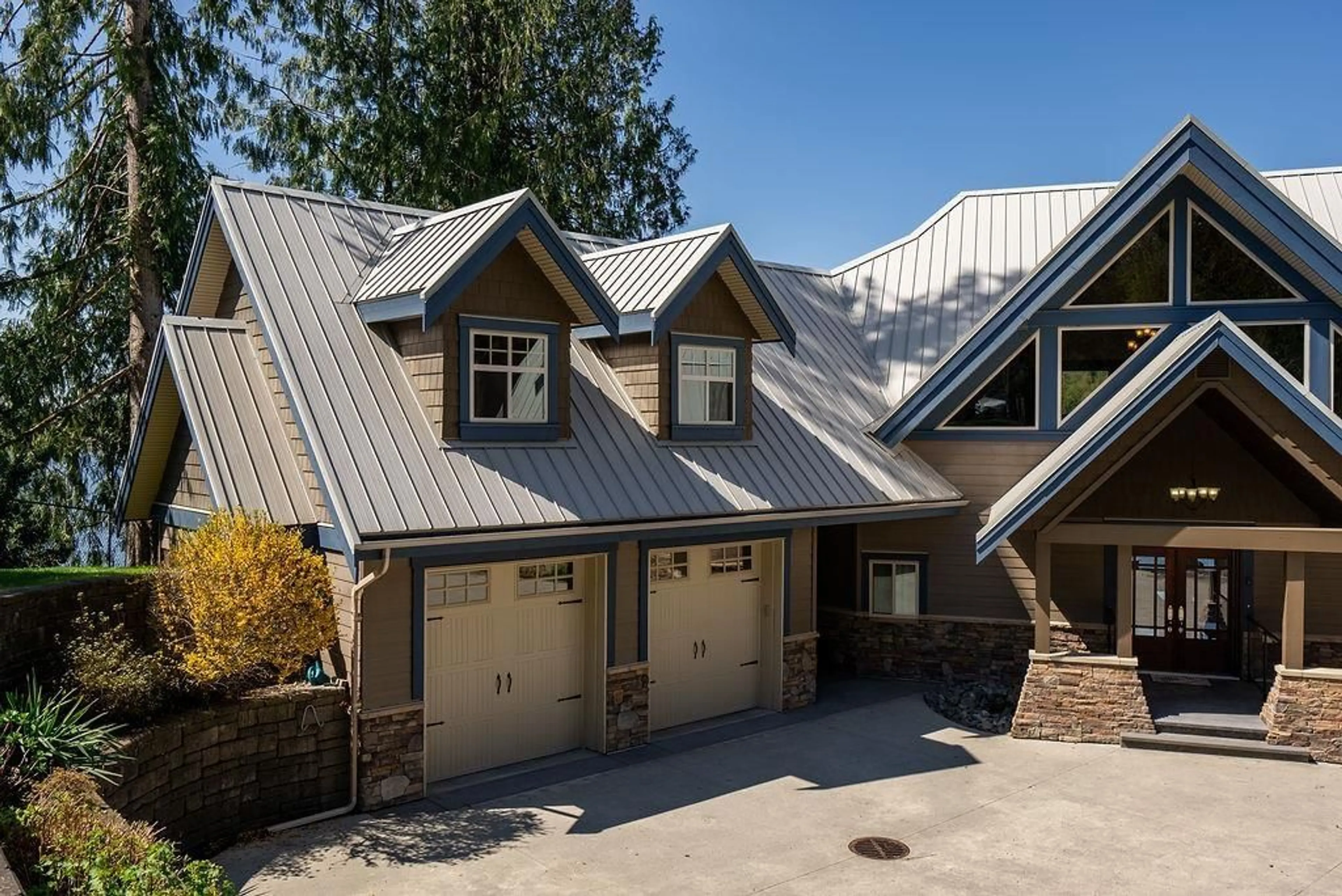 Home with vinyl exterior material, unknown for 9663 SILVERGLEN, Mission British Columbia V4S1J2