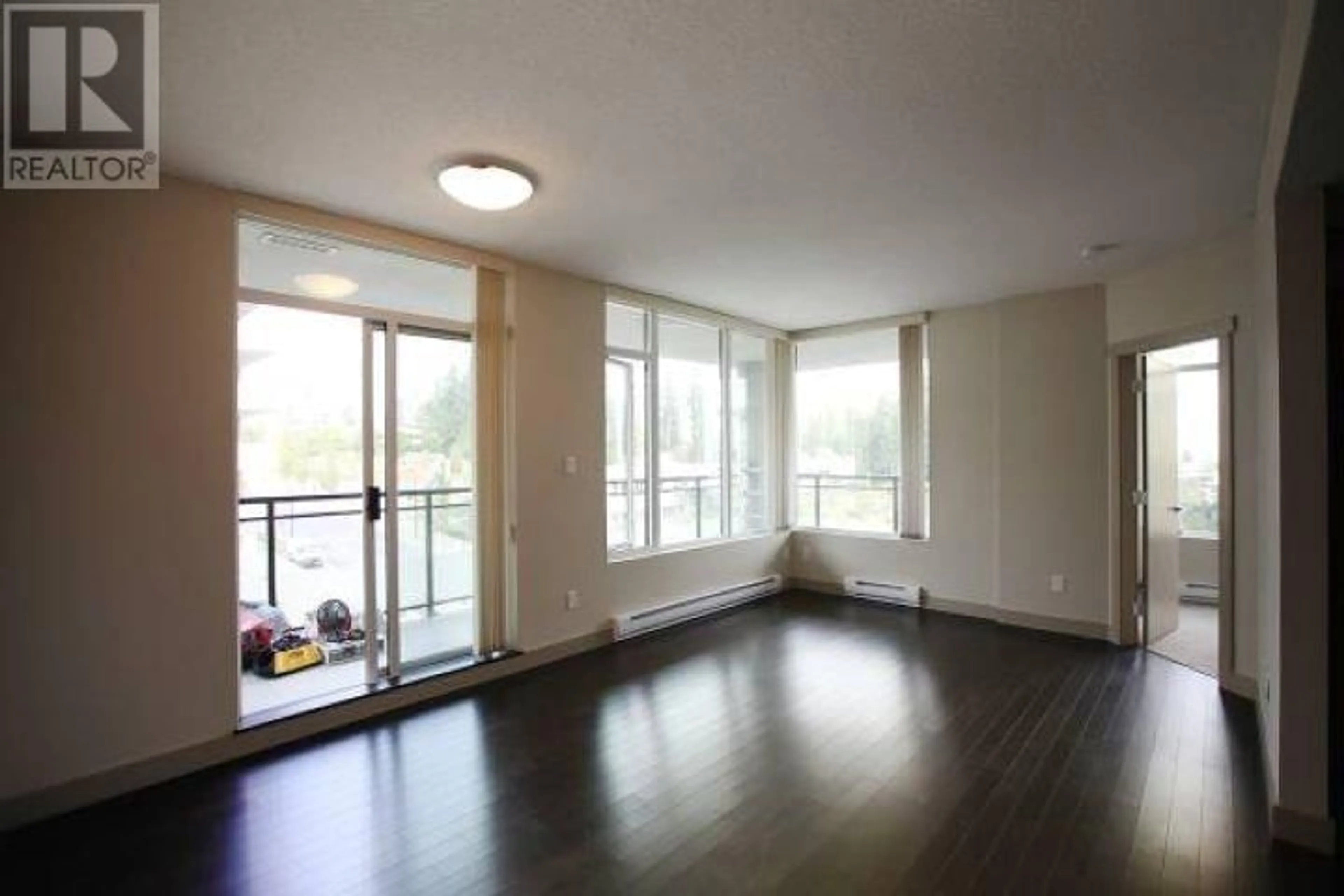 A pic of a room for 625 - 9009 CORNERSTONE MEWS, Burnaby British Columbia V5A0B9