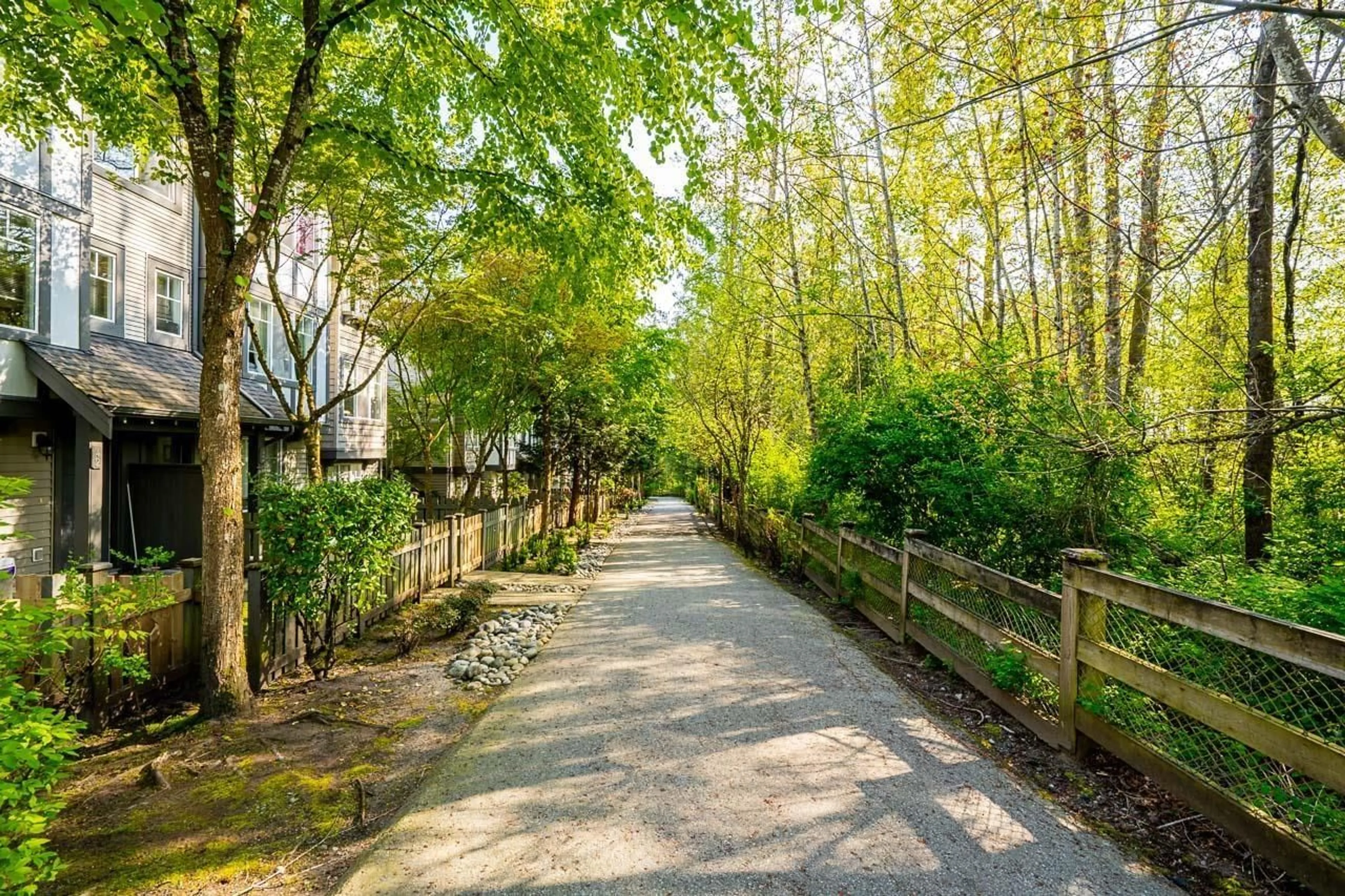 Patio, street for 45 - 20038 70, Langley British Columbia V2Y0B4