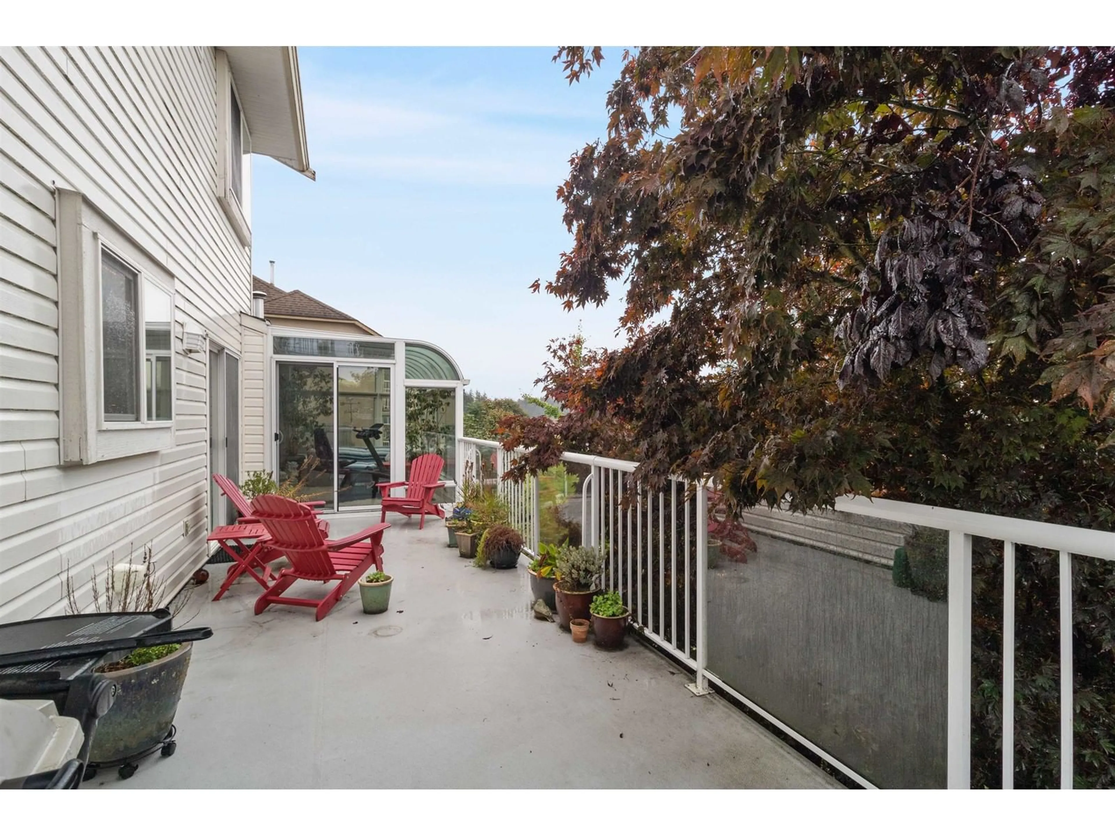 Patio, unknown for 33616 CHERRY, Mission British Columbia V2V2V6