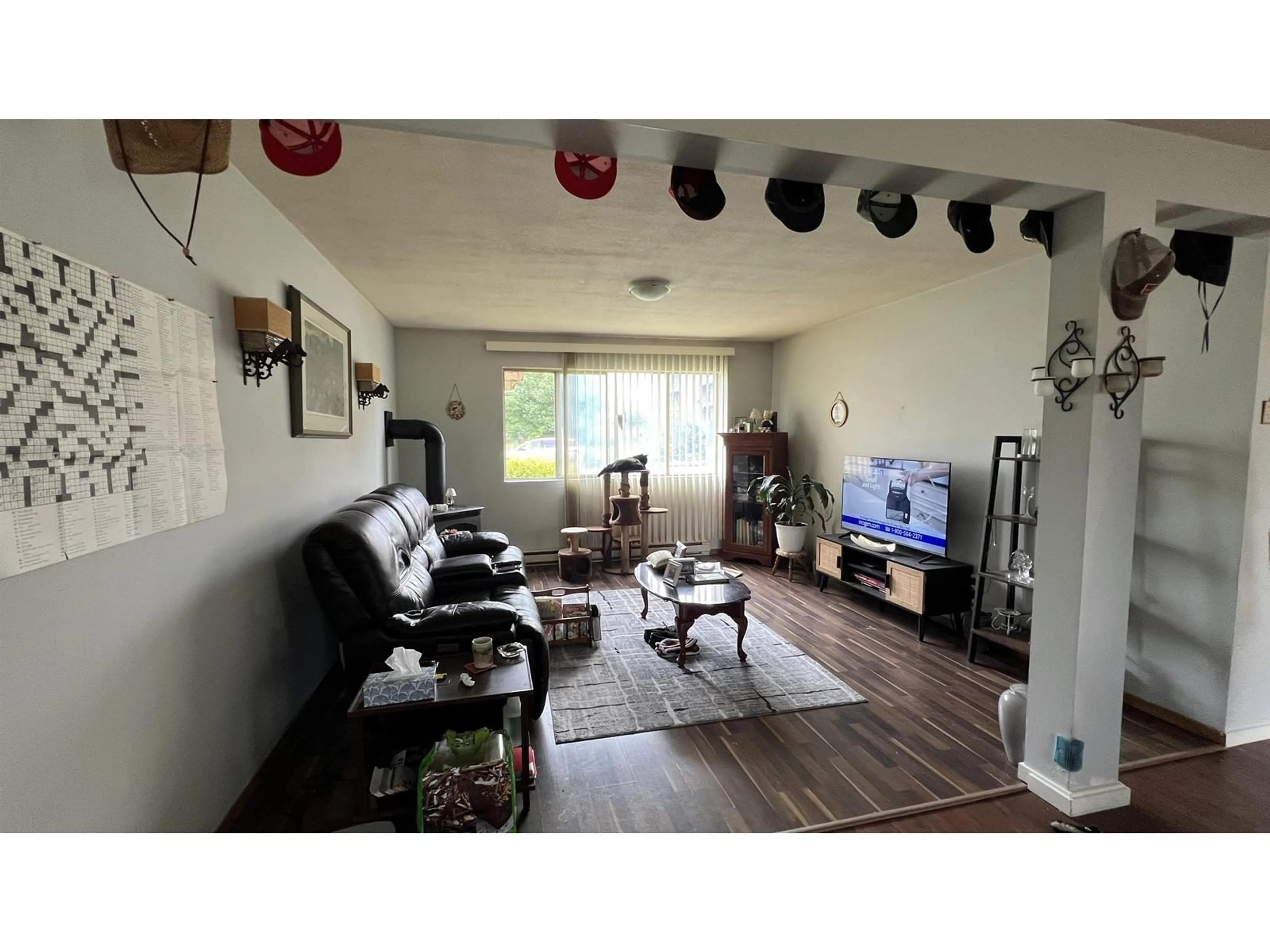 A pic of a room for 2 - 9513 COOK STREET, Chilliwack British Columbia V2P4J8