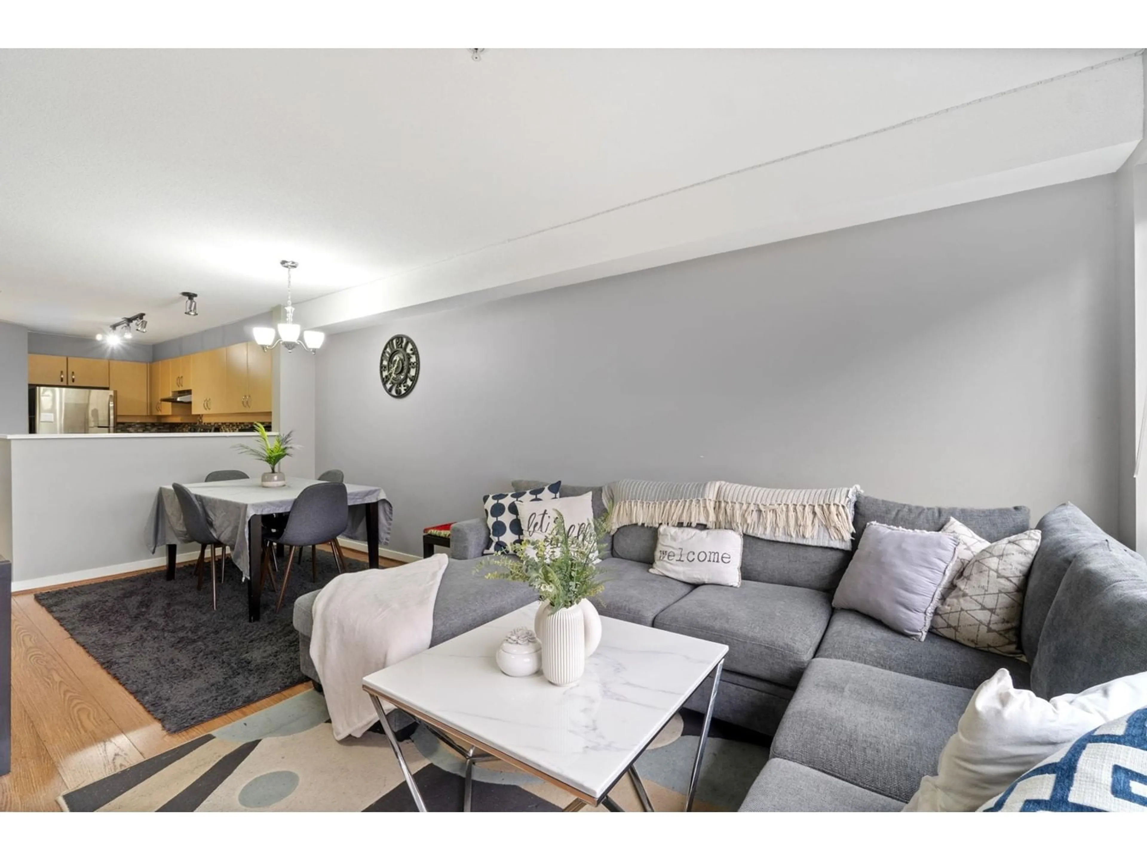 Living room with furniture, unknown for 208 - 10866 CITY, Surrey British Columbia V3T5W9
