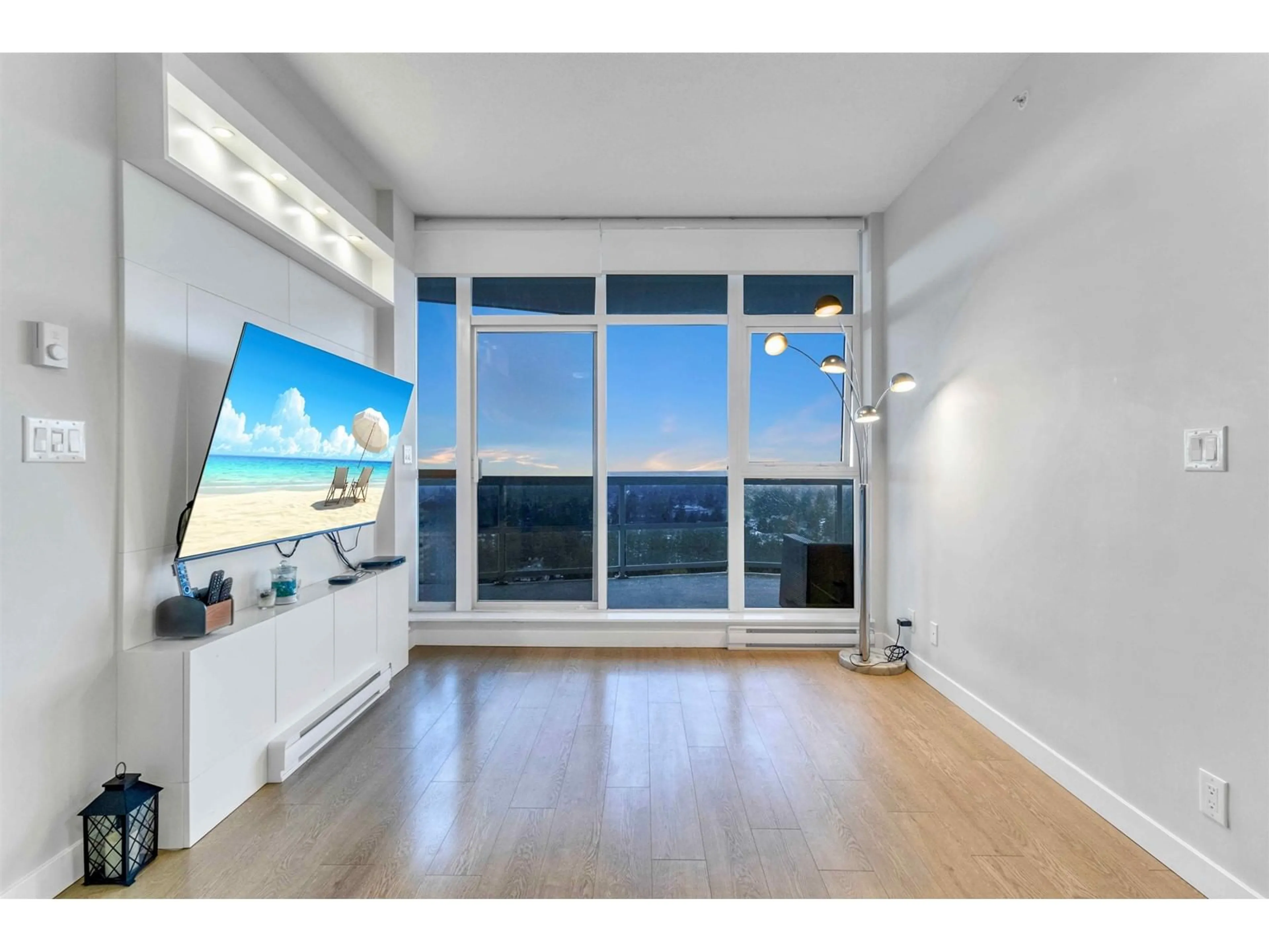 A pic of a room for 2401 - 11967 80, Delta British Columbia V4C0E2
