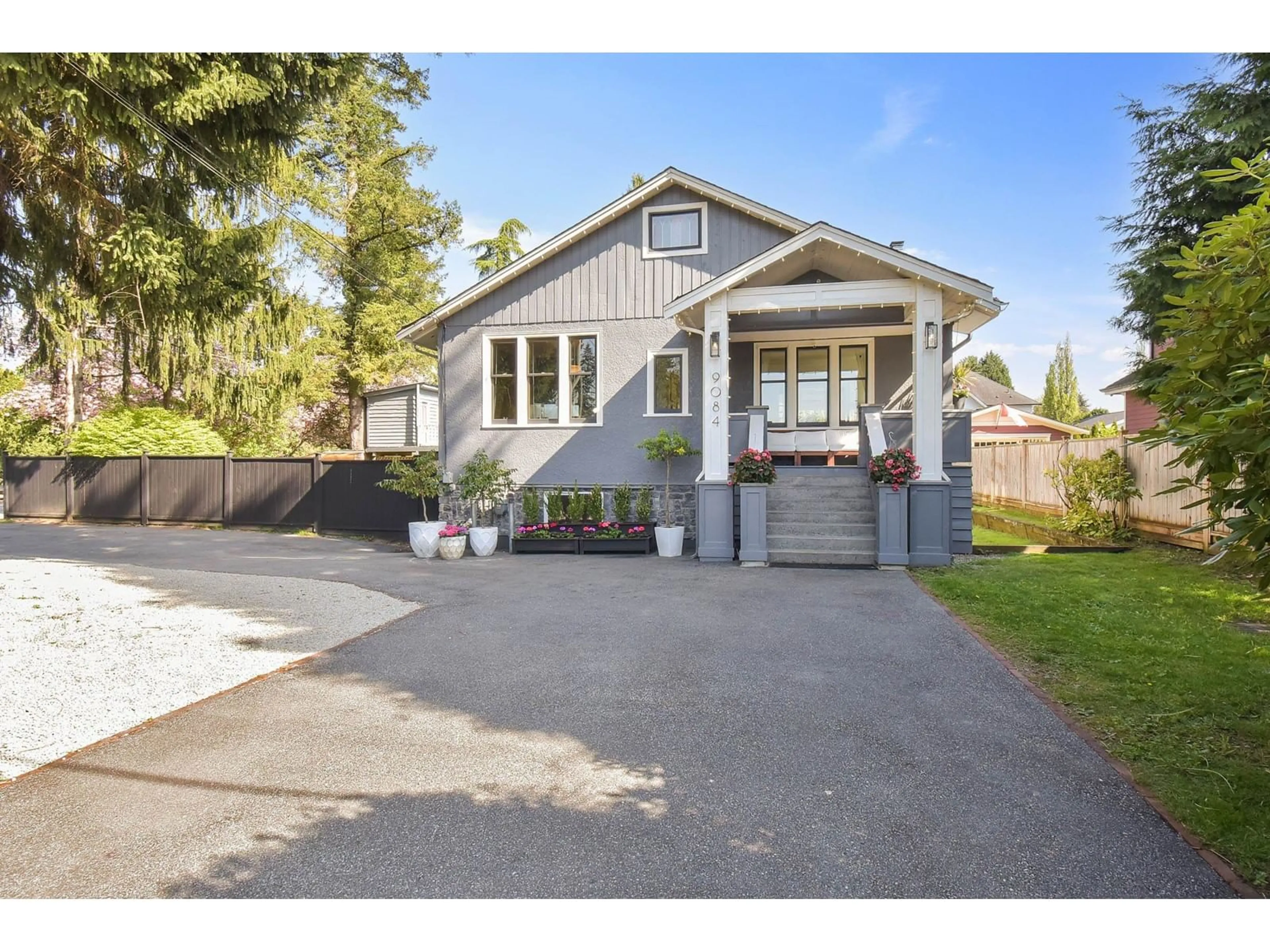 Home with vinyl exterior material, street for 9084 NASH, Langley British Columbia V1M2R5