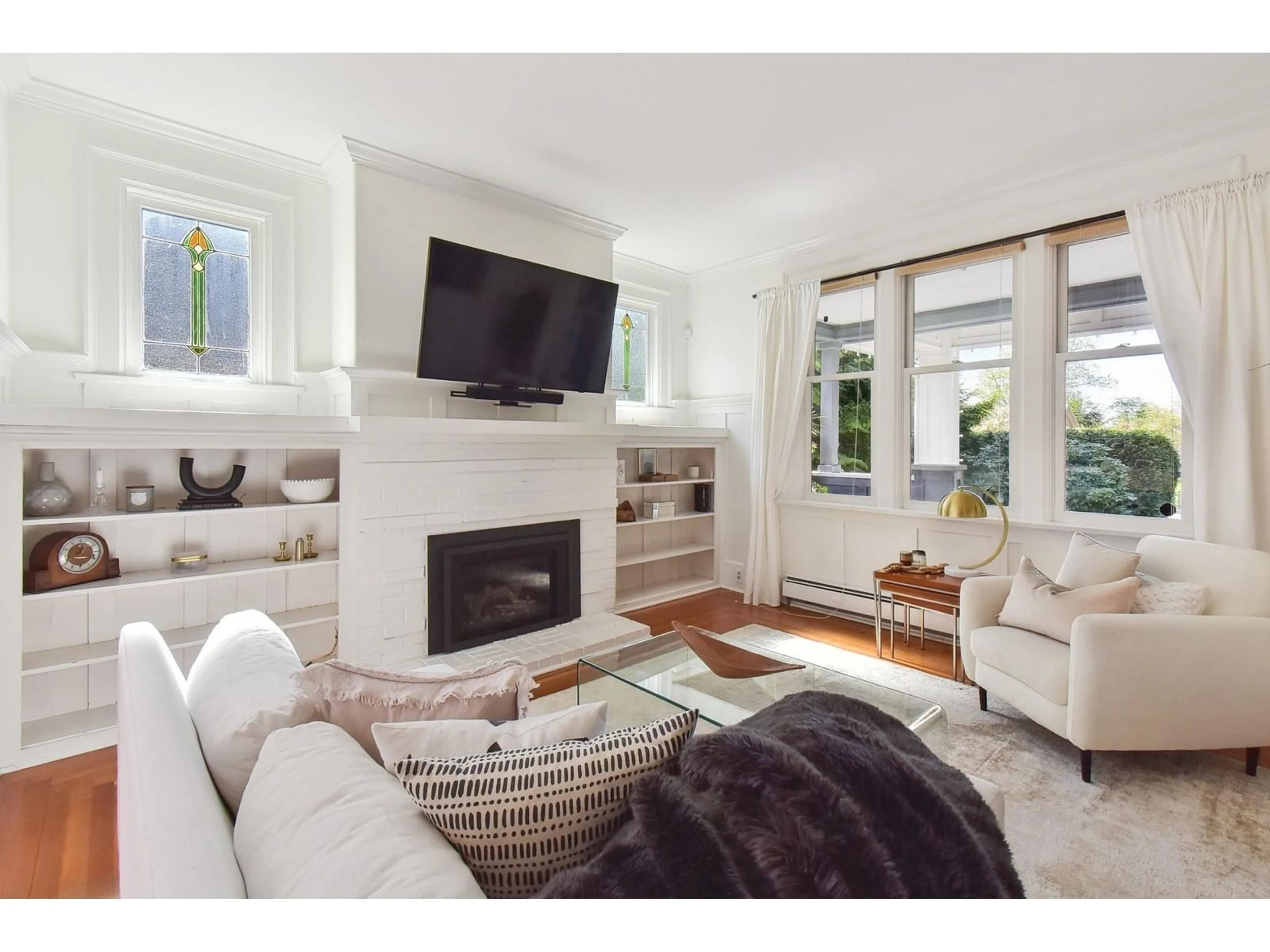 Living room with furniture, unknown for 9084 NASH, Langley British Columbia V1M2R5