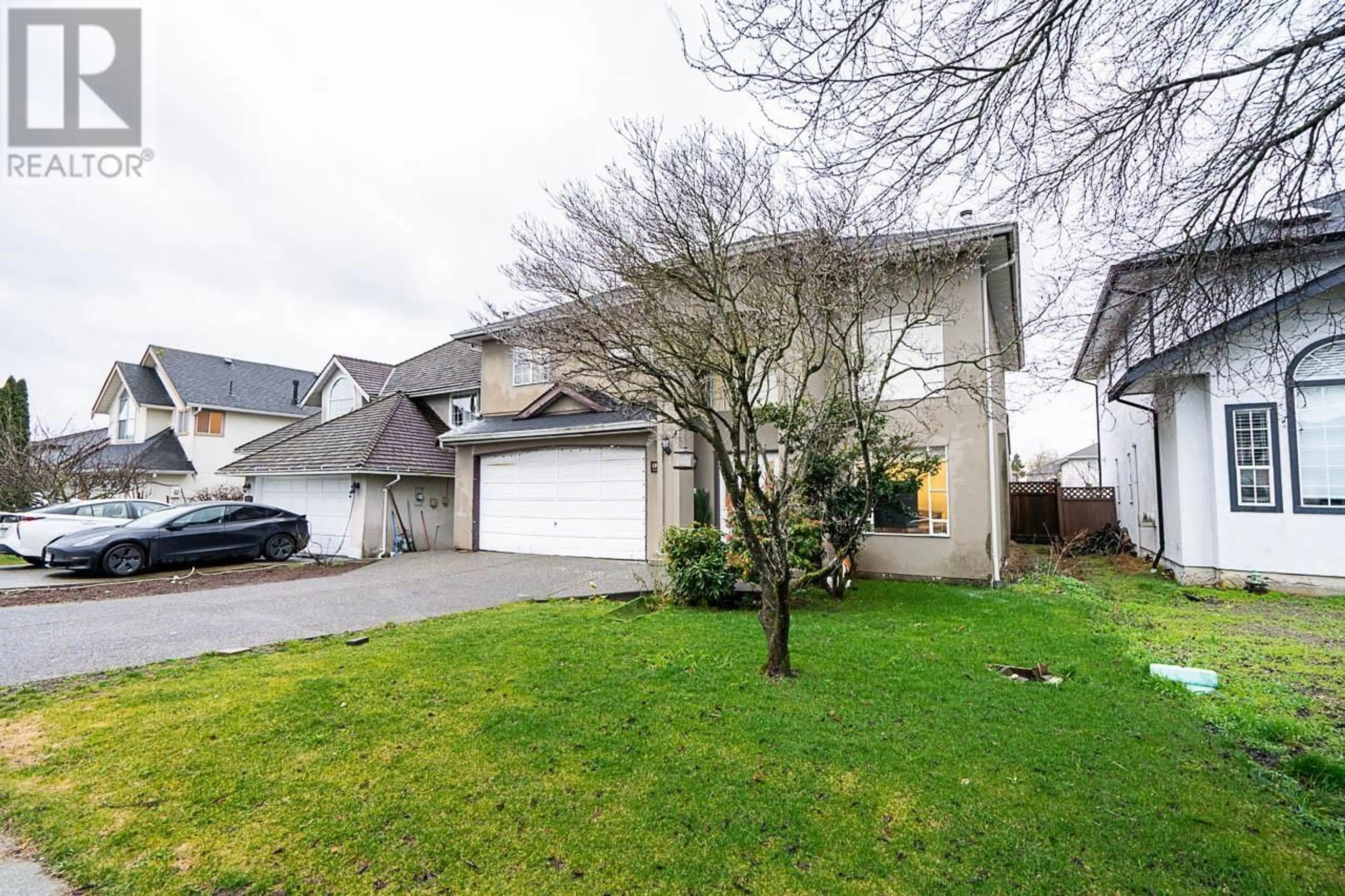 A pic from outside/outdoor area/front of a property/back of a property/a pic from drone, street for 5251 BROCK STREET, Richmond British Columbia V6V2R1