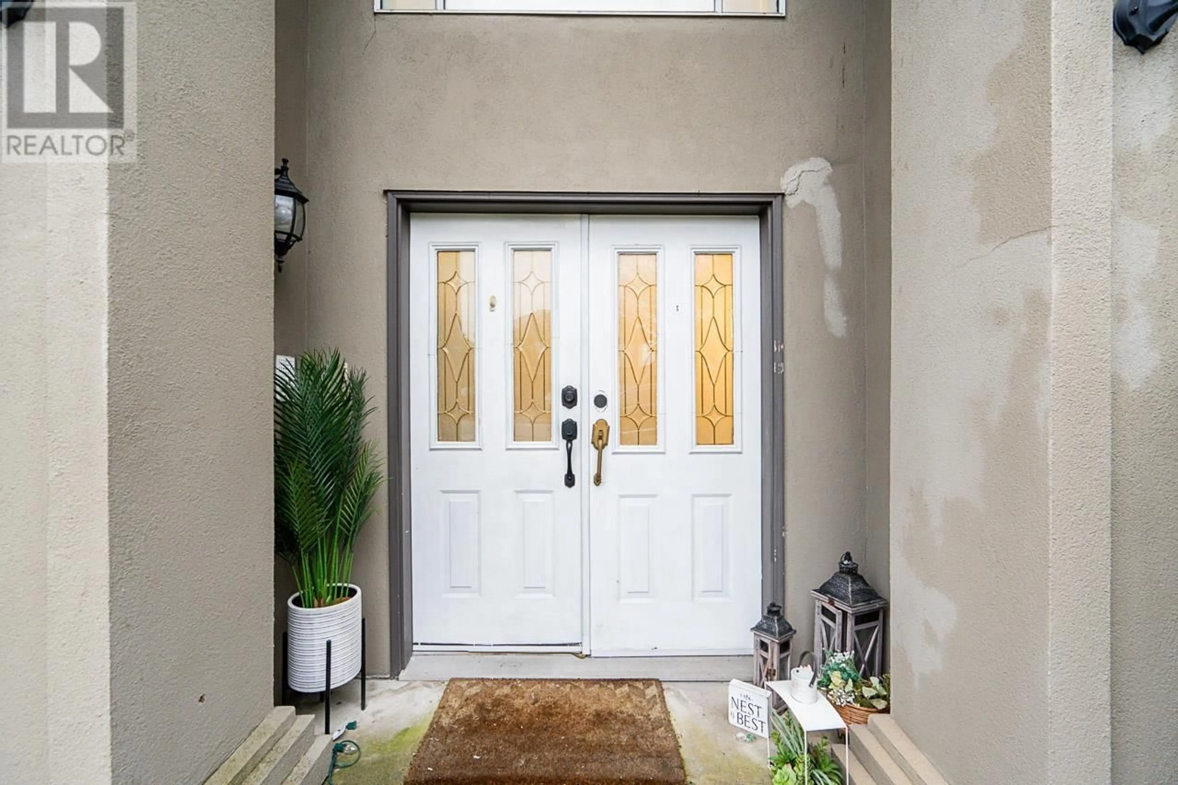 Indoor entryway for 5251 BROCK STREET, Richmond British Columbia V6V2R1
