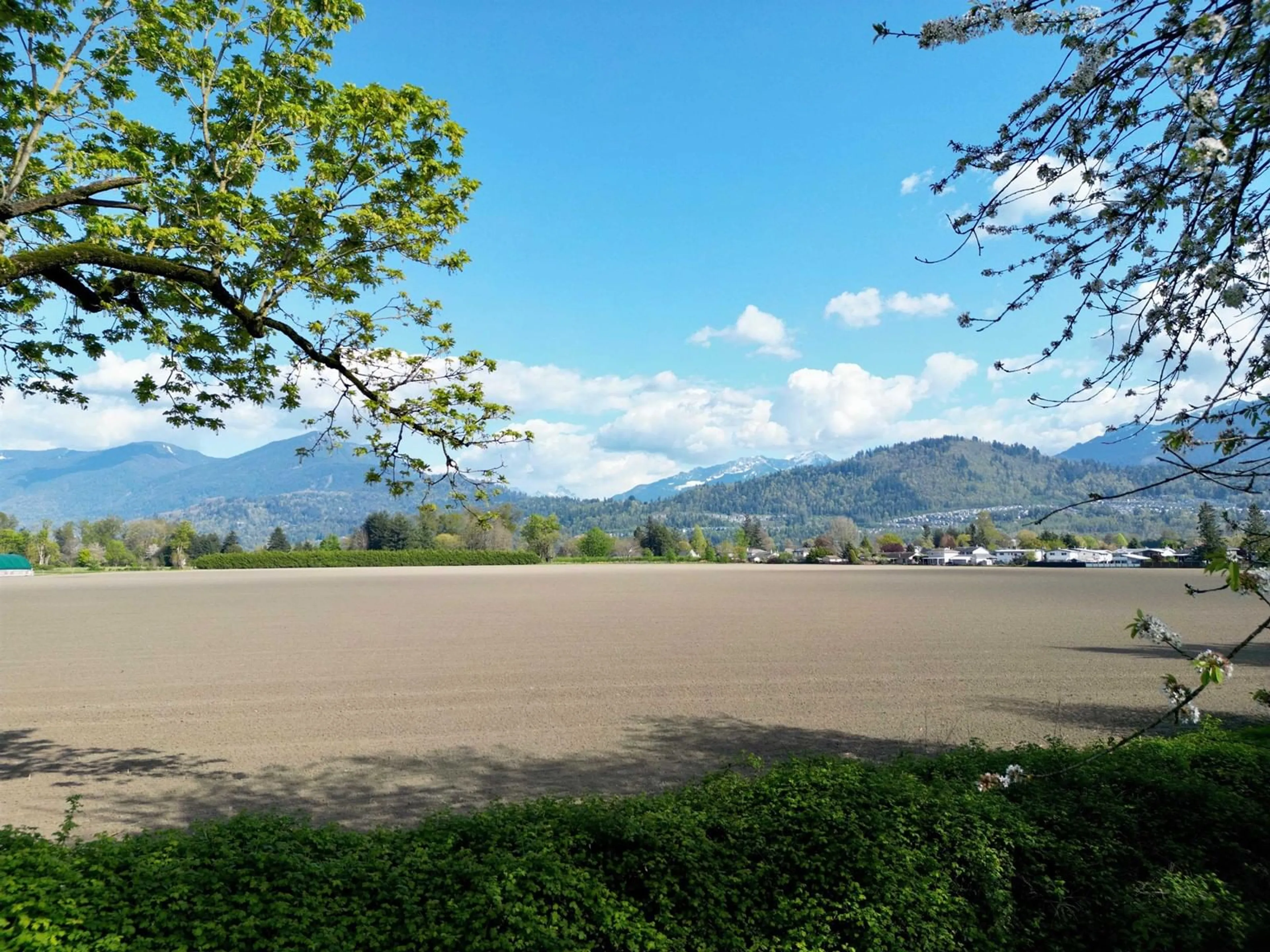 Unknown for 46182 GRIFFIN DRIVE, Chilliwack British Columbia V2R4C8