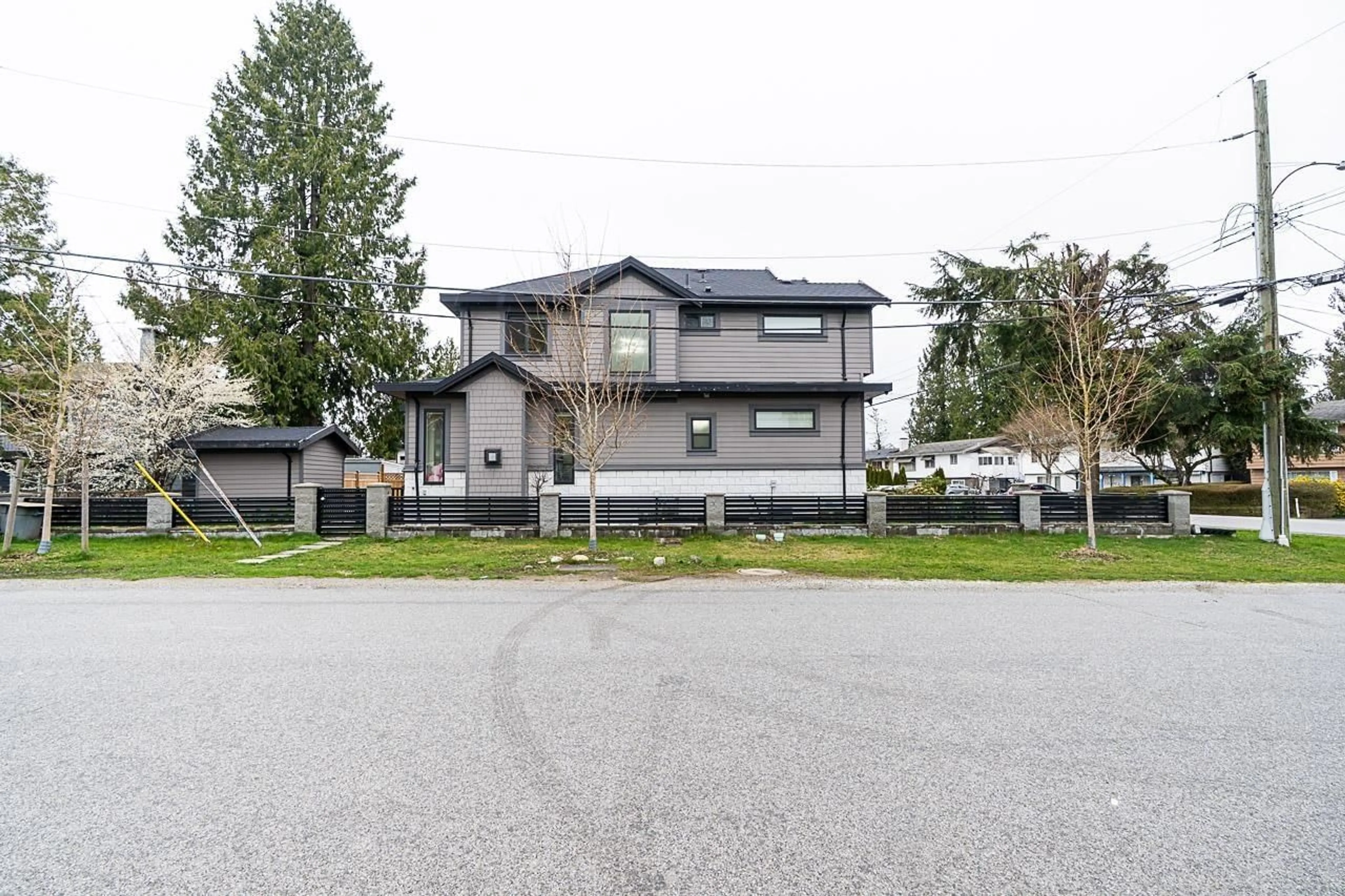 Unknown for 9249 119A, Delta British Columbia V4C6P4