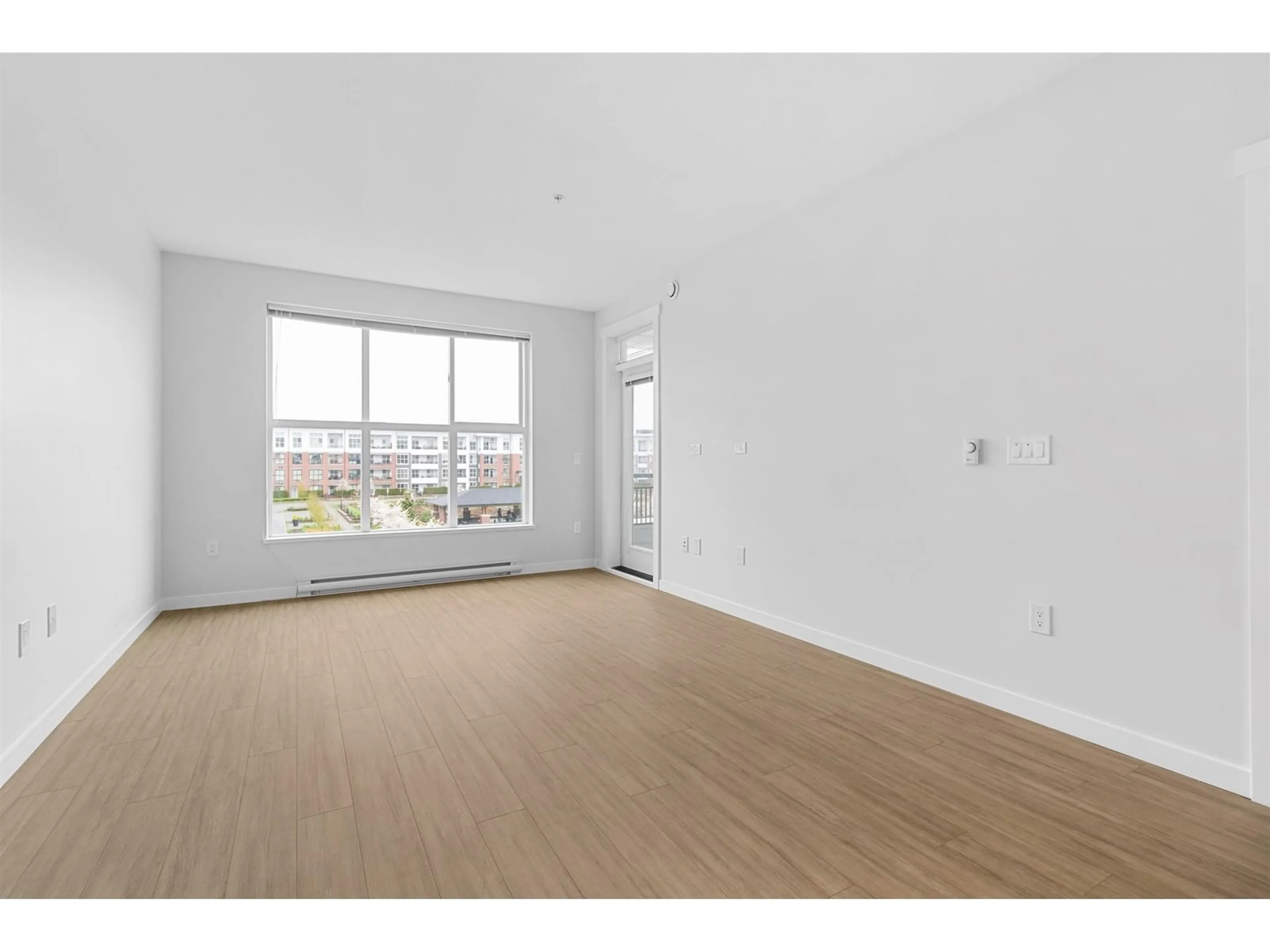 A pic of a room for B419 - 8150 207, Langley British Columbia V2Y4J3