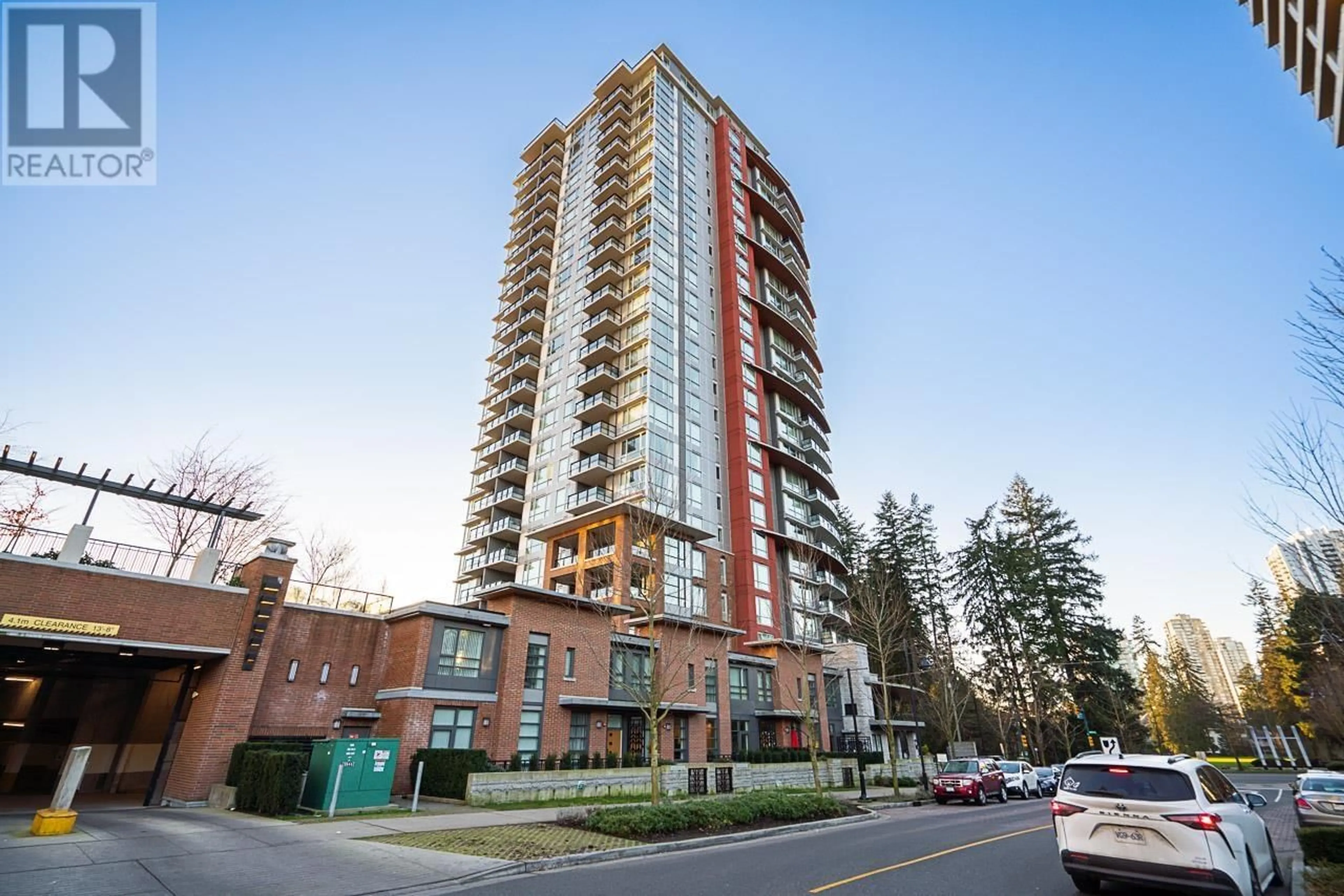 A pic from outside/outdoor area/front of a property/back of a property/a pic from drone, unknown for 2301 - 3096 WINDSOR GATE, Coquitlam British Columbia V3B0P4
