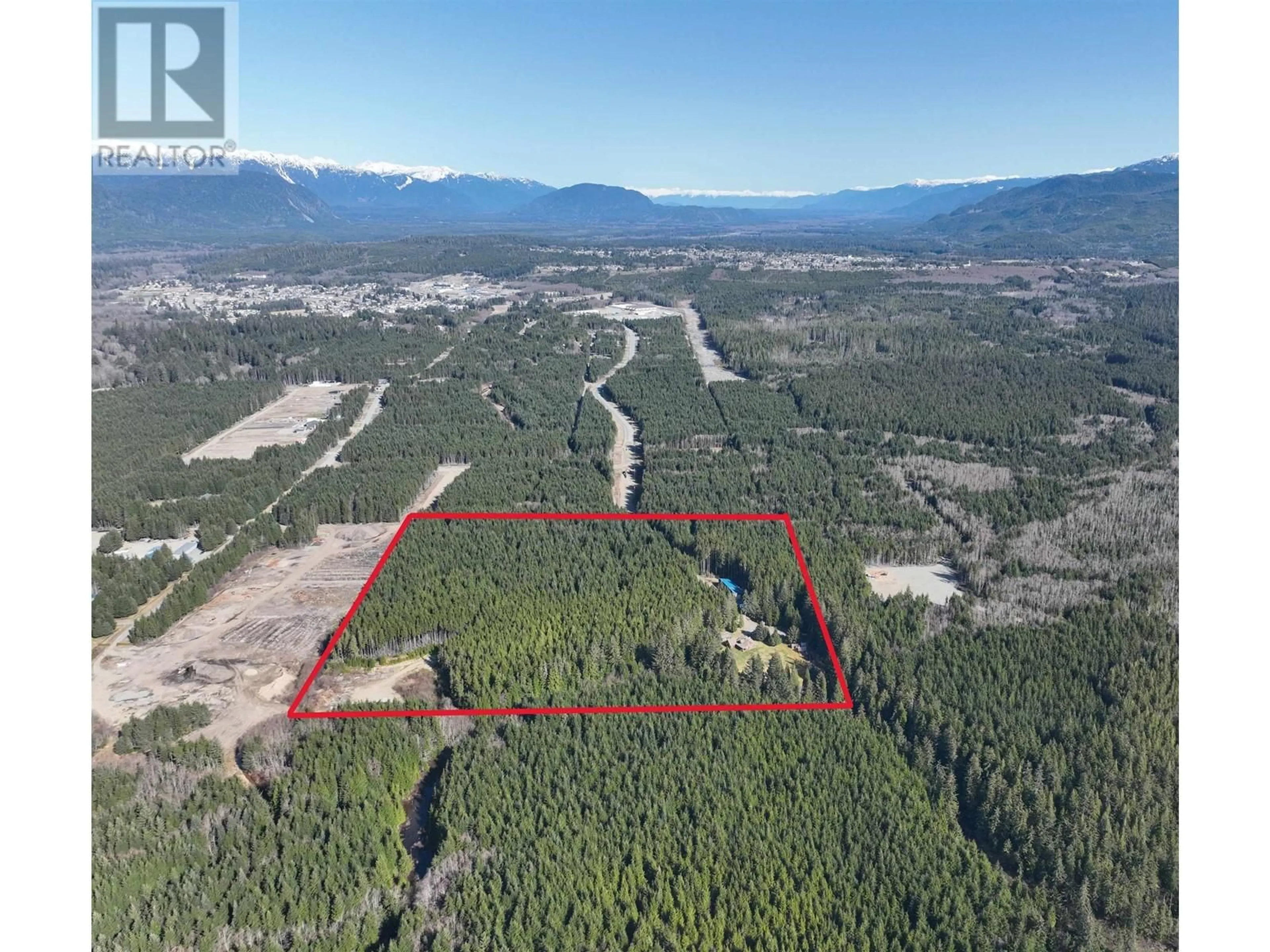 A pic from outside/outdoor area/front of a property/back of a property/a pic from drone, forest/trees view for 499 QUATSINO BOULEVARD, Kitimat British Columbia V8C2G6