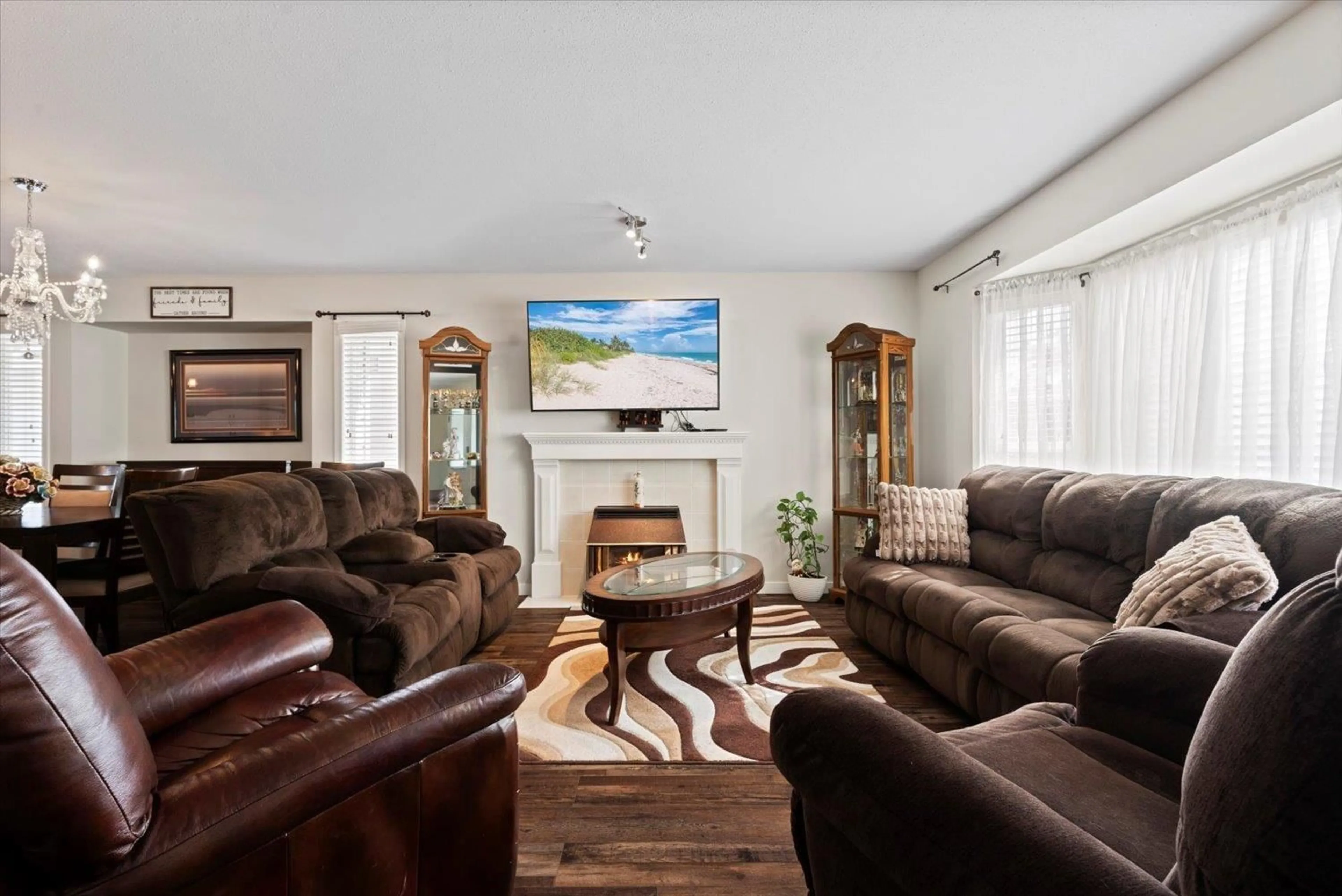 Living room with furniture, unknown for 46 - 45175 WELLS ROAD, Chilliwack British Columbia V2R3K7