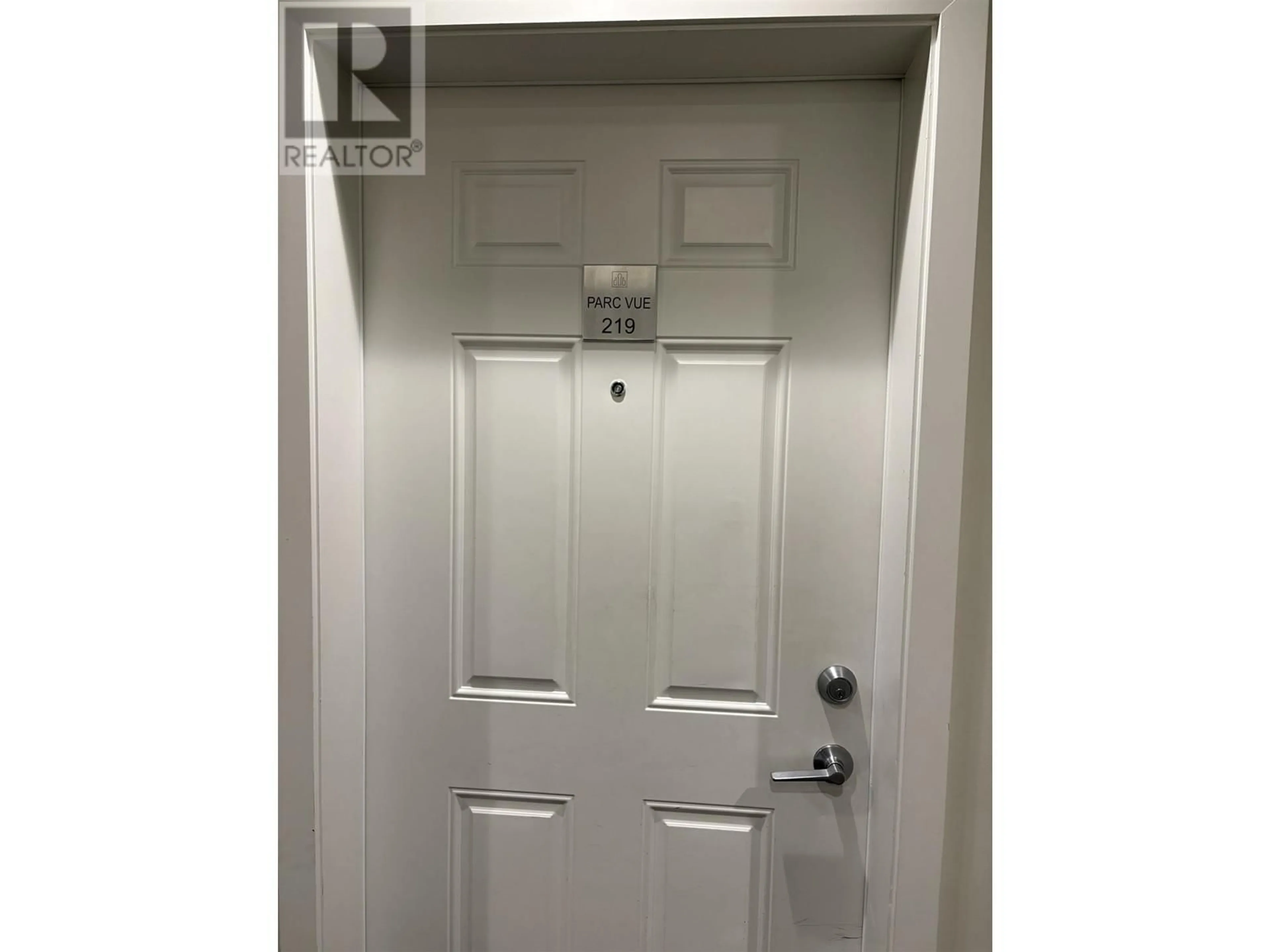 Unknown for 219 - 12040 222 STREET, Maple Ridge British Columbia V2X5W1