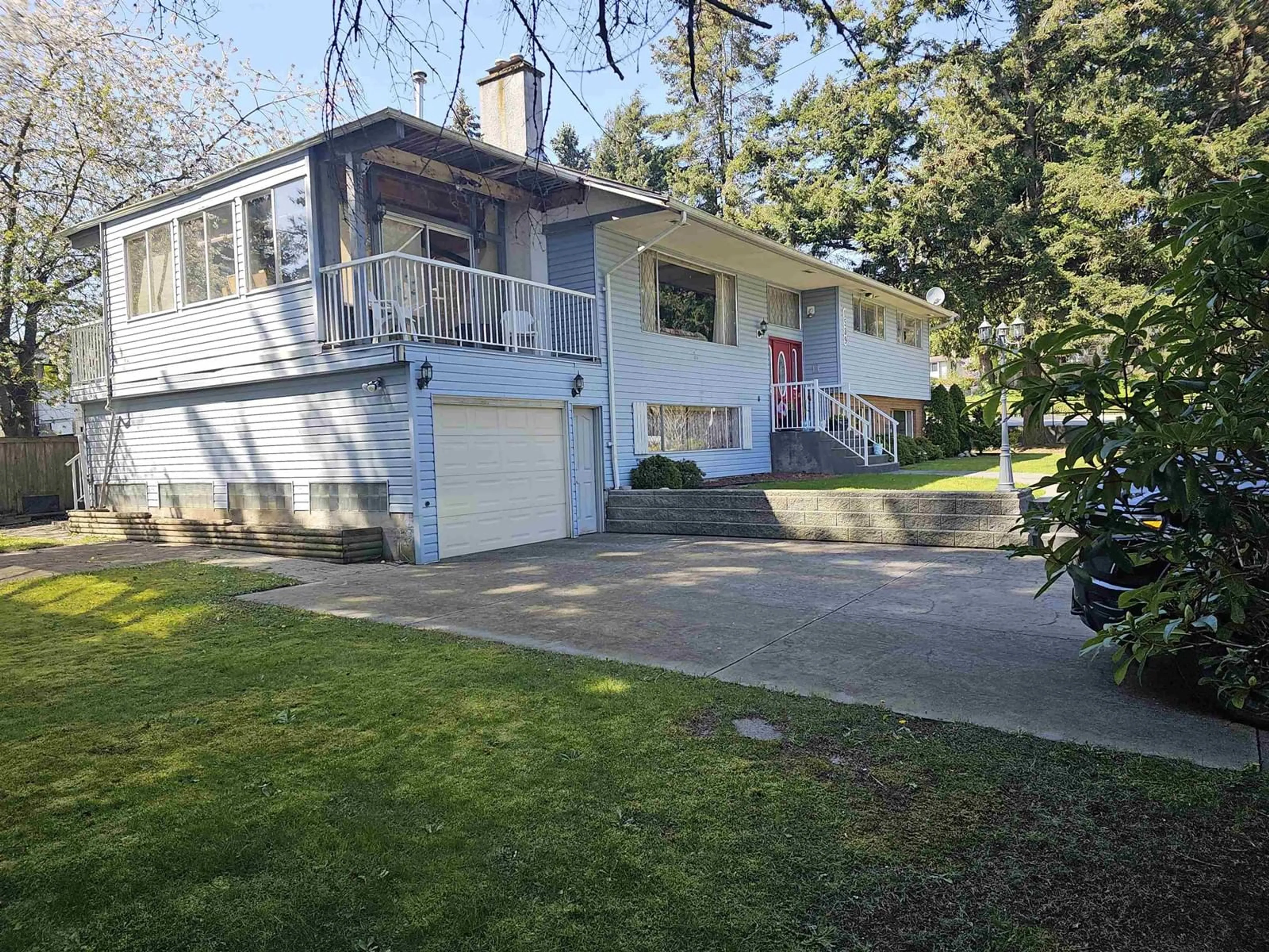 Unknown for 1589 LANCASTER, White Rock British Columbia V4B3B6