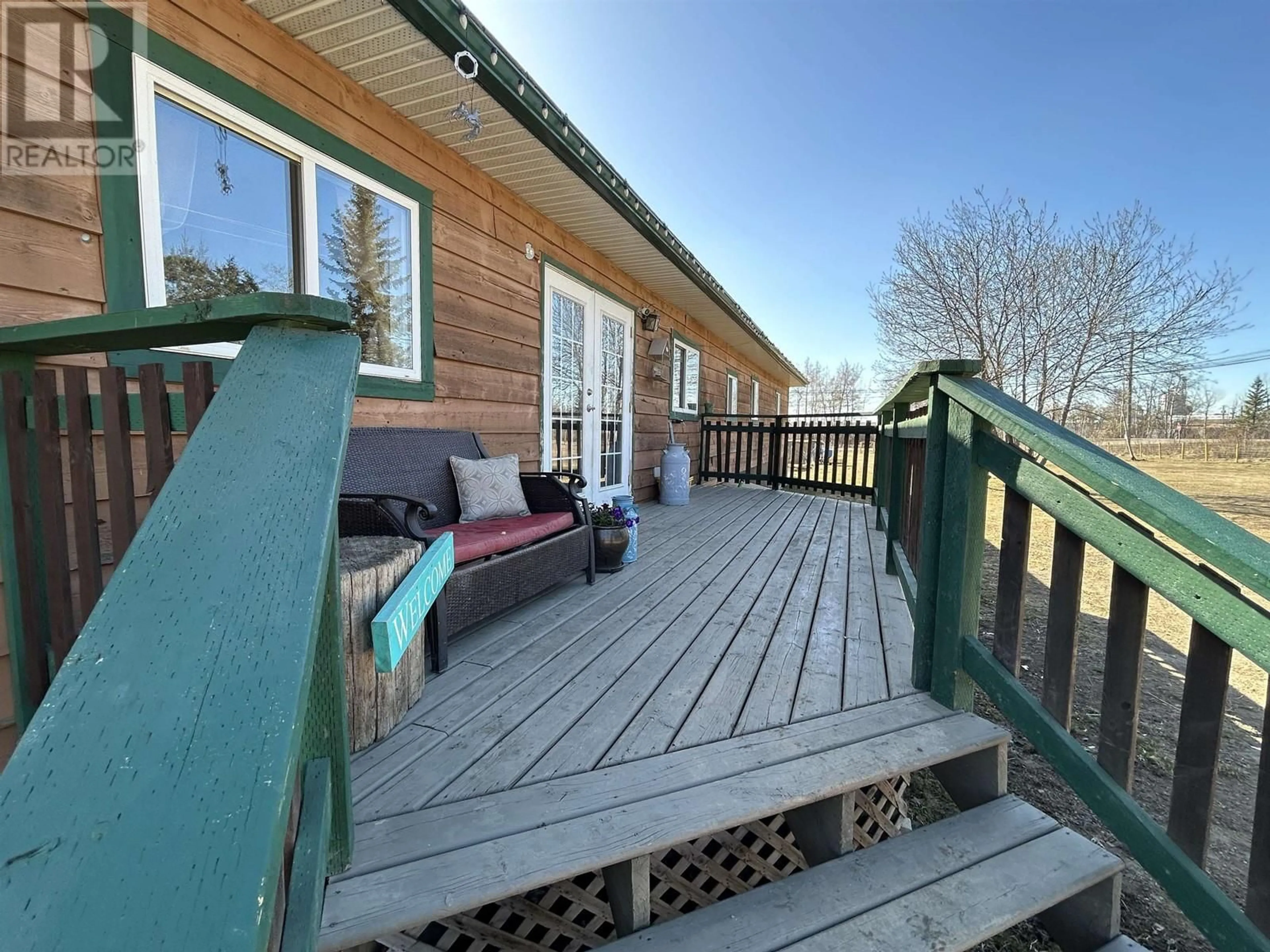 Patio, unknown for 9553 259 ROAD, Fort St. John British Columbia V1J8J9