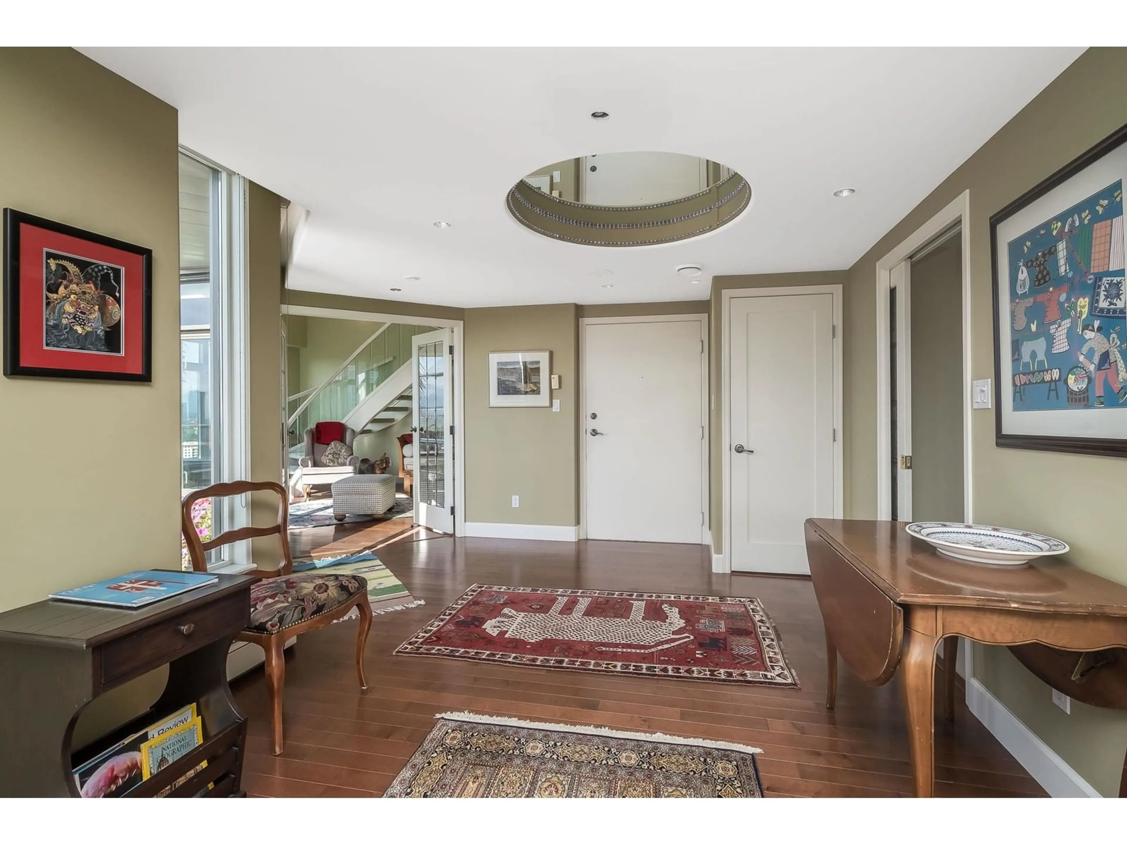 Indoor foyer for 2101 - 13880 101, Surrey British Columbia V3T5T1