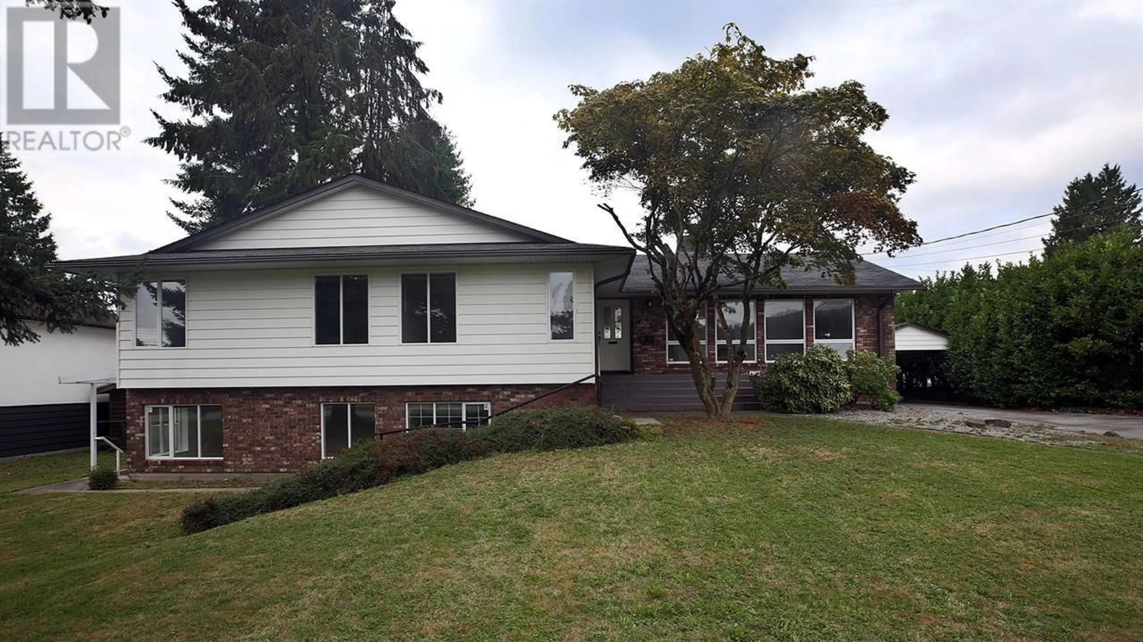 Home with vinyl exterior material, street for 1461 SHERLOCK AVENUE, Burnaby British Columbia V5A2M9