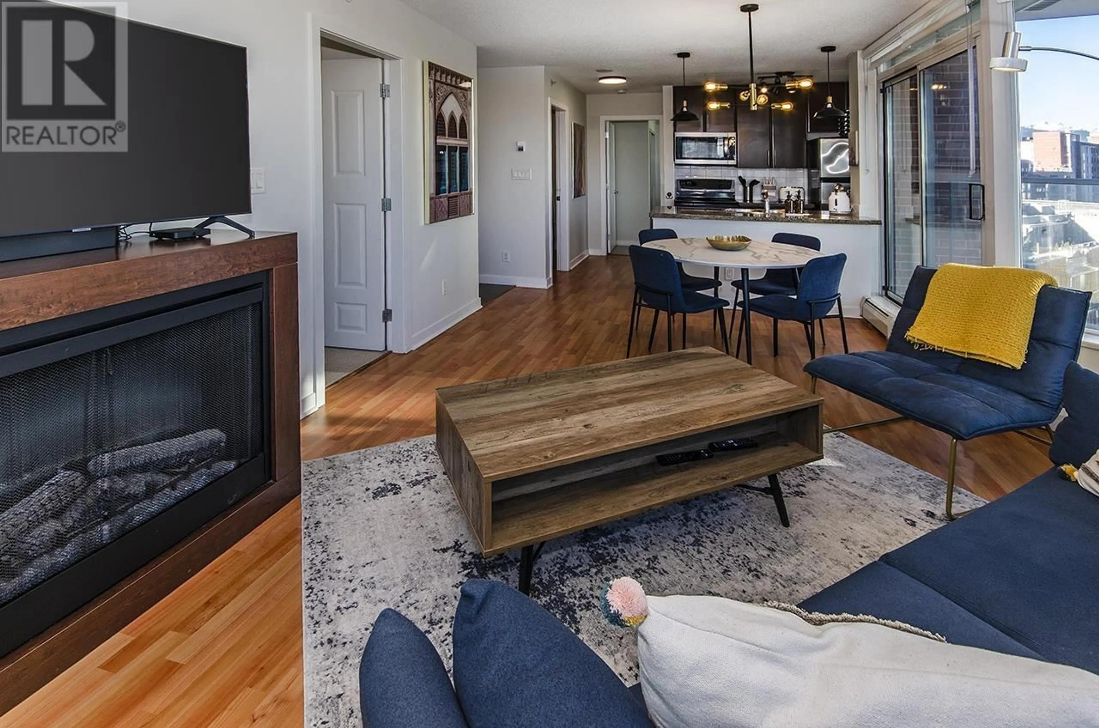 Living room with furniture, wood/laminate floor for 1009 - 688 ABBOTT STREET, Vancouver British Columbia V6B0B9