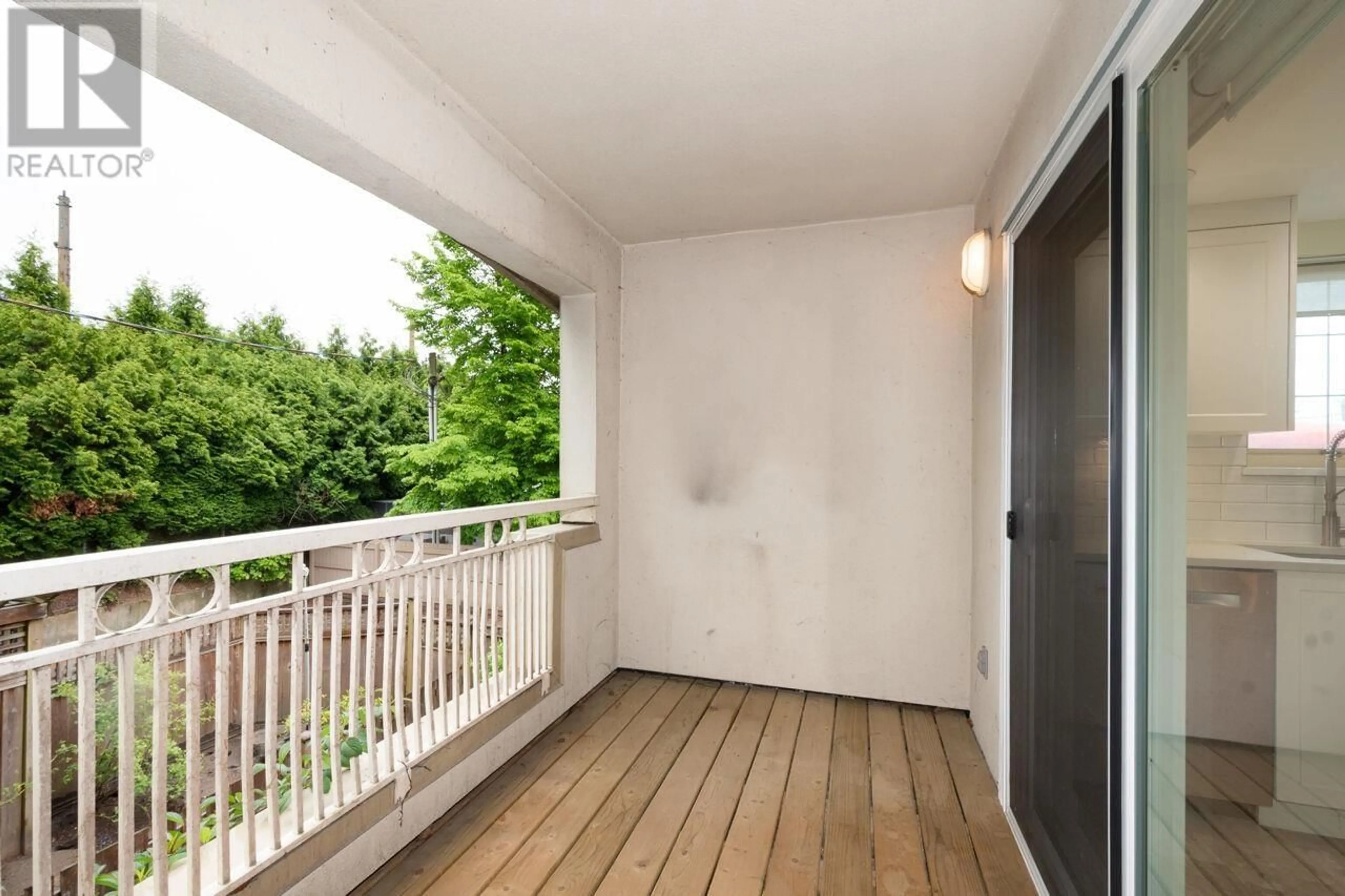 Patio, street for 207 - 5650 OAK STREET, Vancouver British Columbia V6M2V6