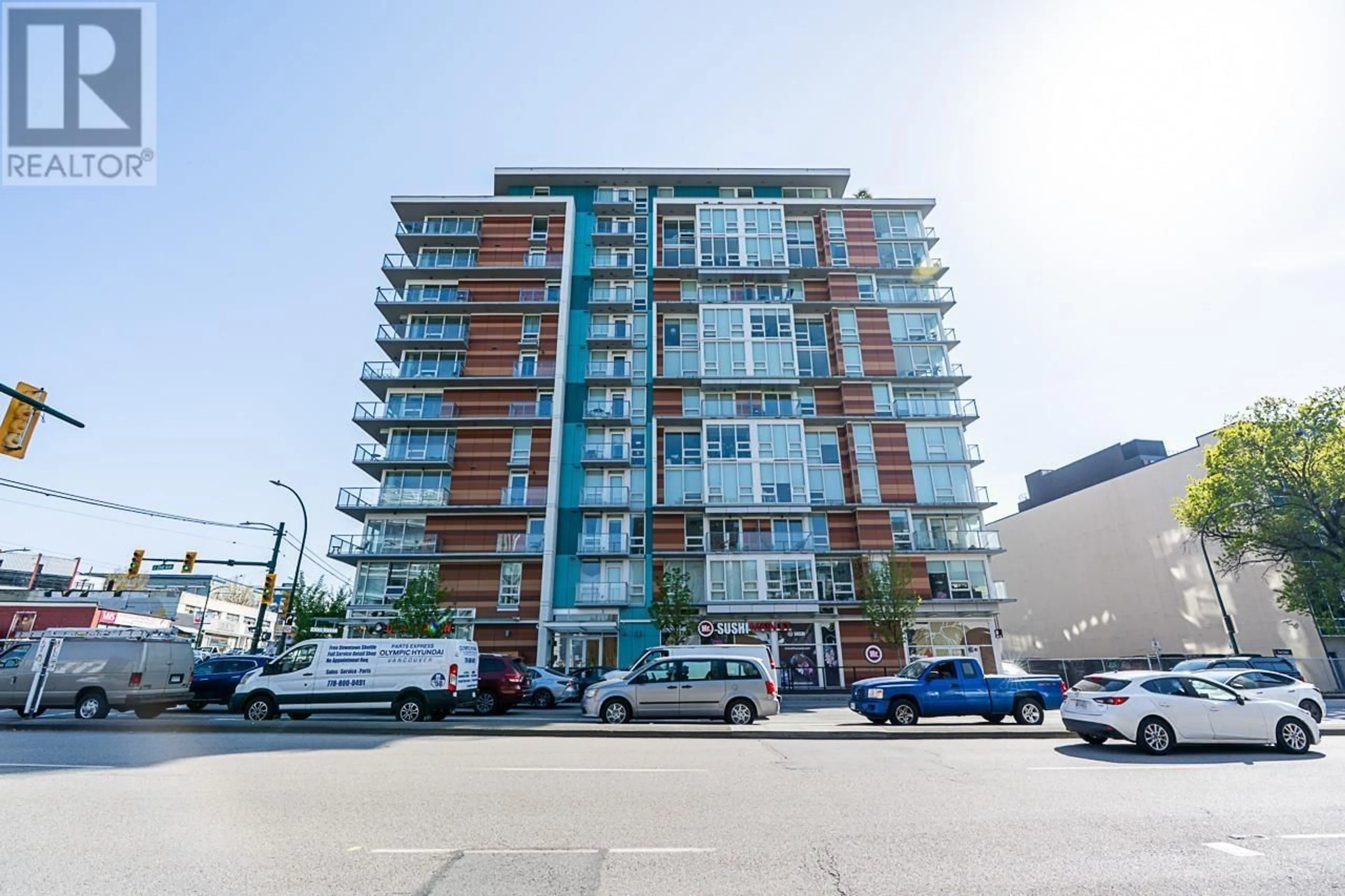 Patio, building for 917 - 180 E 2ND AVENUE, Vancouver British Columbia V5T0K4