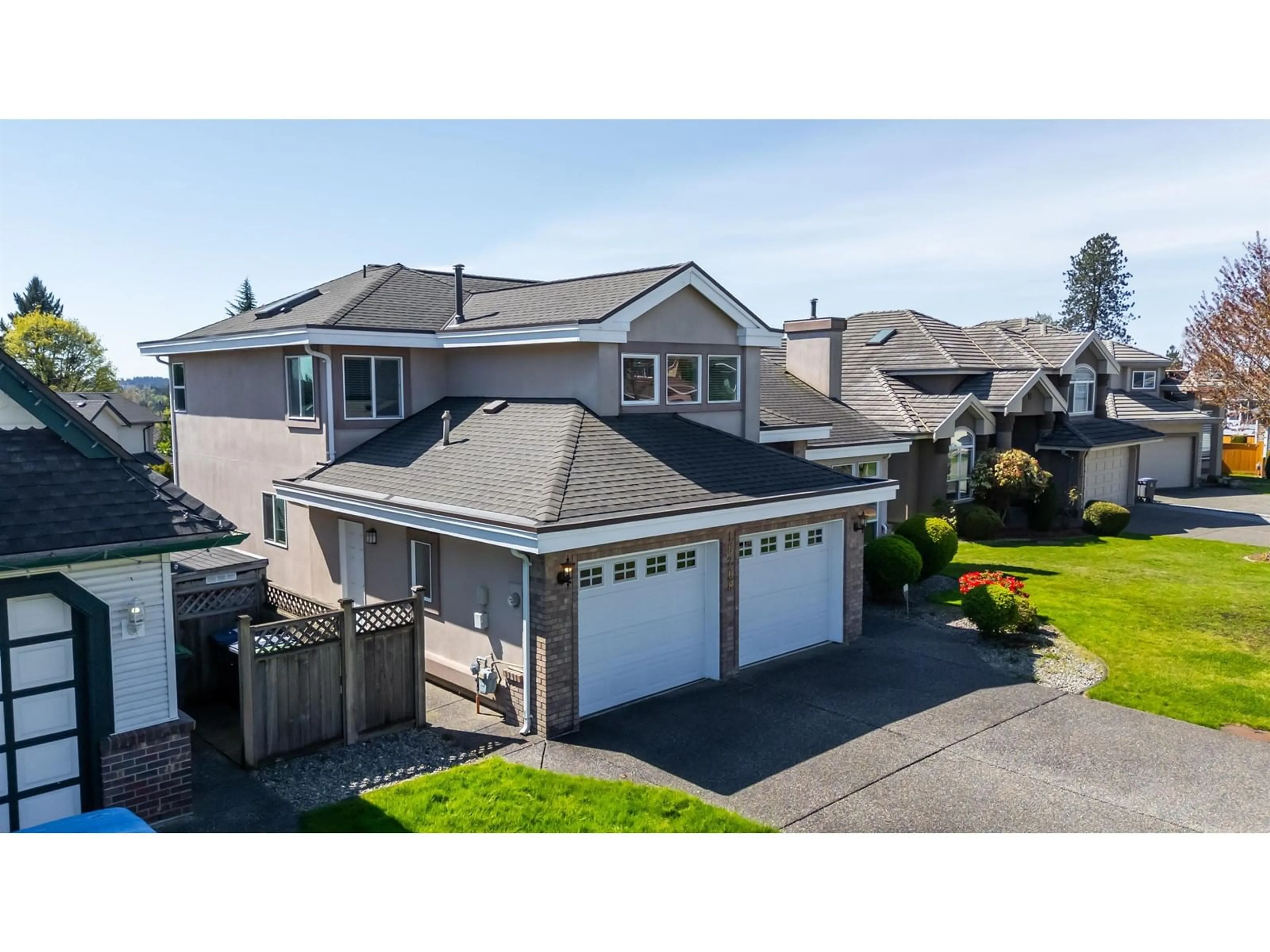 A pic from outside/outdoor area/front of a property/back of a property/a pic from drone, street for 15268 83, Surrey British Columbia V3S8M7