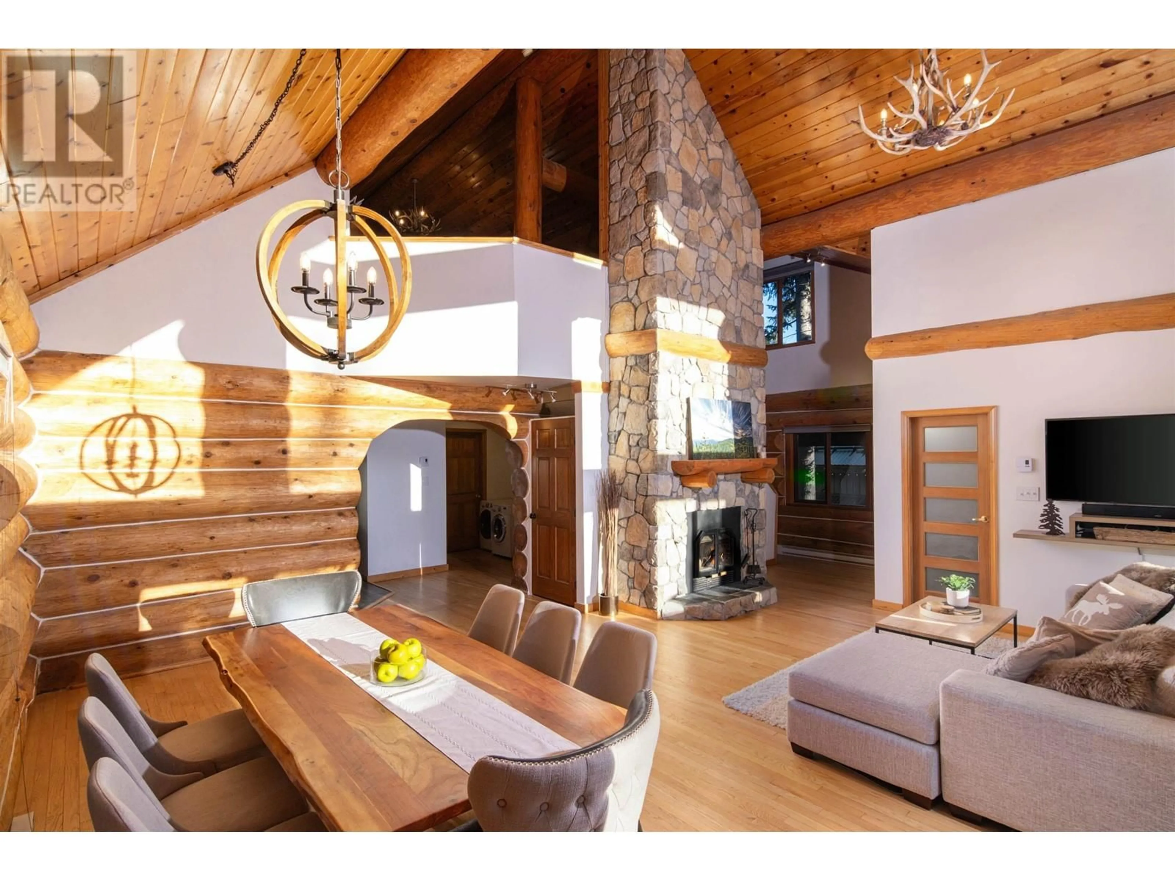 Unknown for 6252 BISHOP WAY, Whistler British Columbia V8E0C6