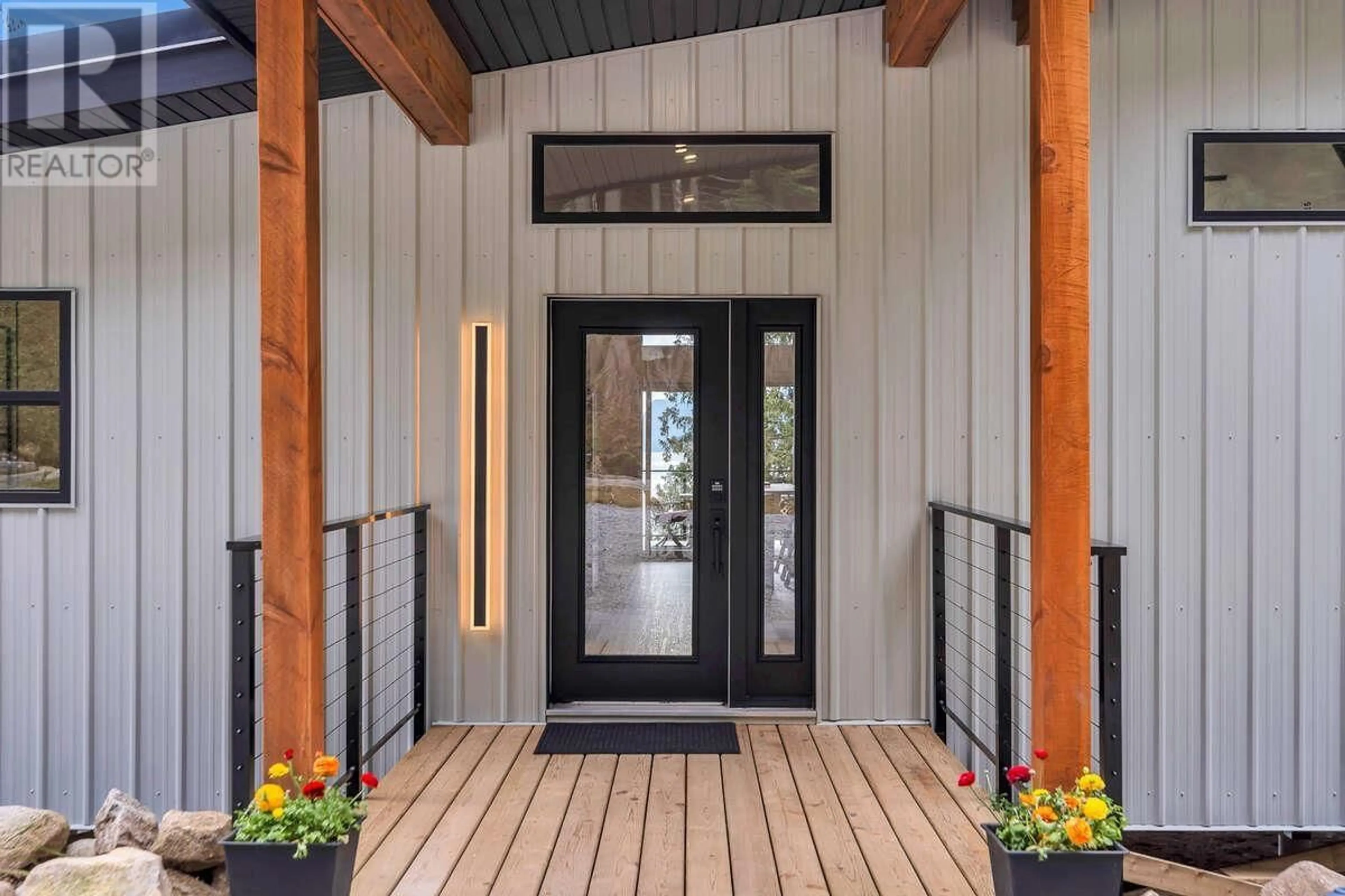 Indoor entryway for Lot B WILLIAMS LANDING, Pitt Meadows British Columbia V3Y2A9