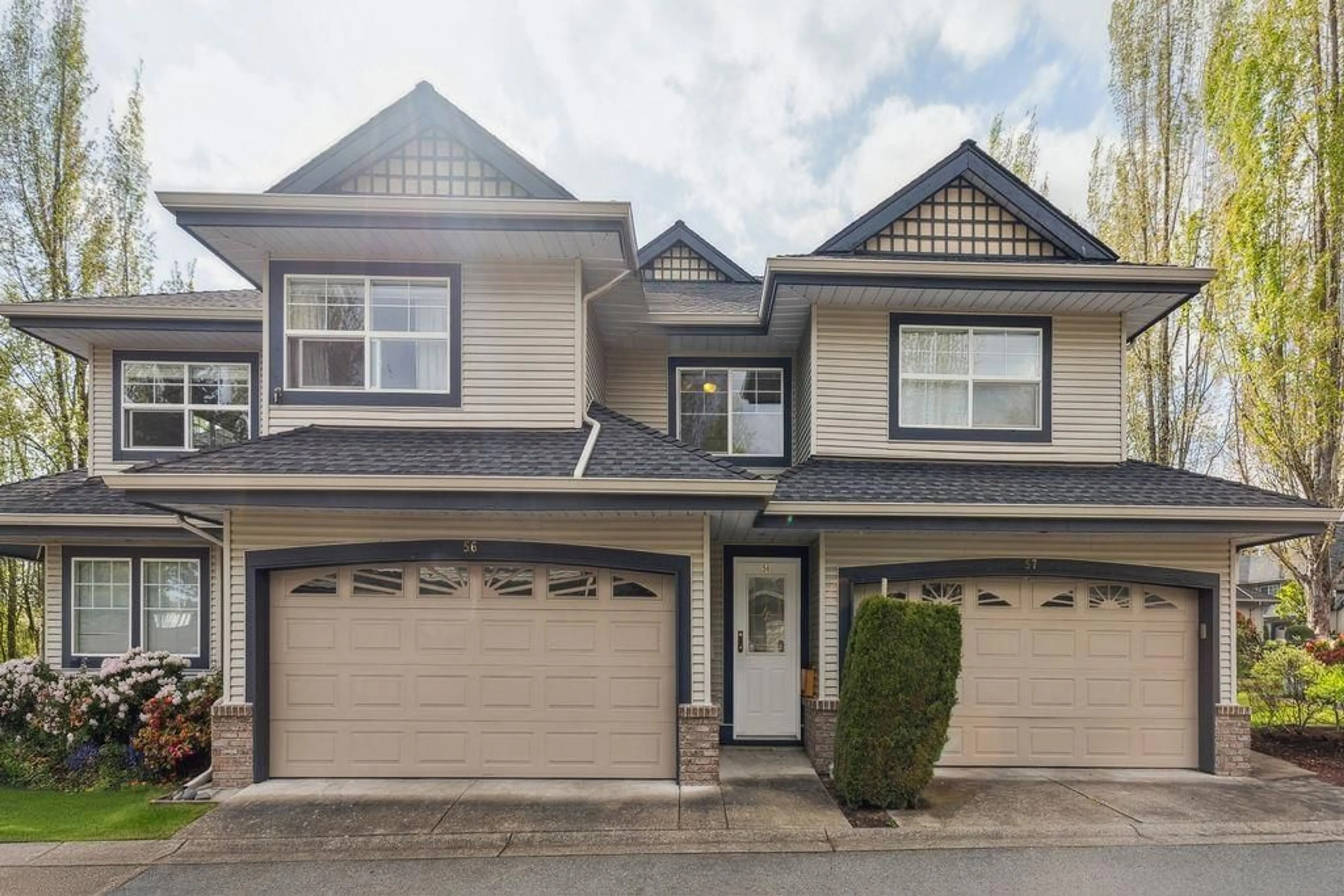 Home with vinyl exterior material, street for 56 - 8111 160, Surrey British Columbia V4N0V4