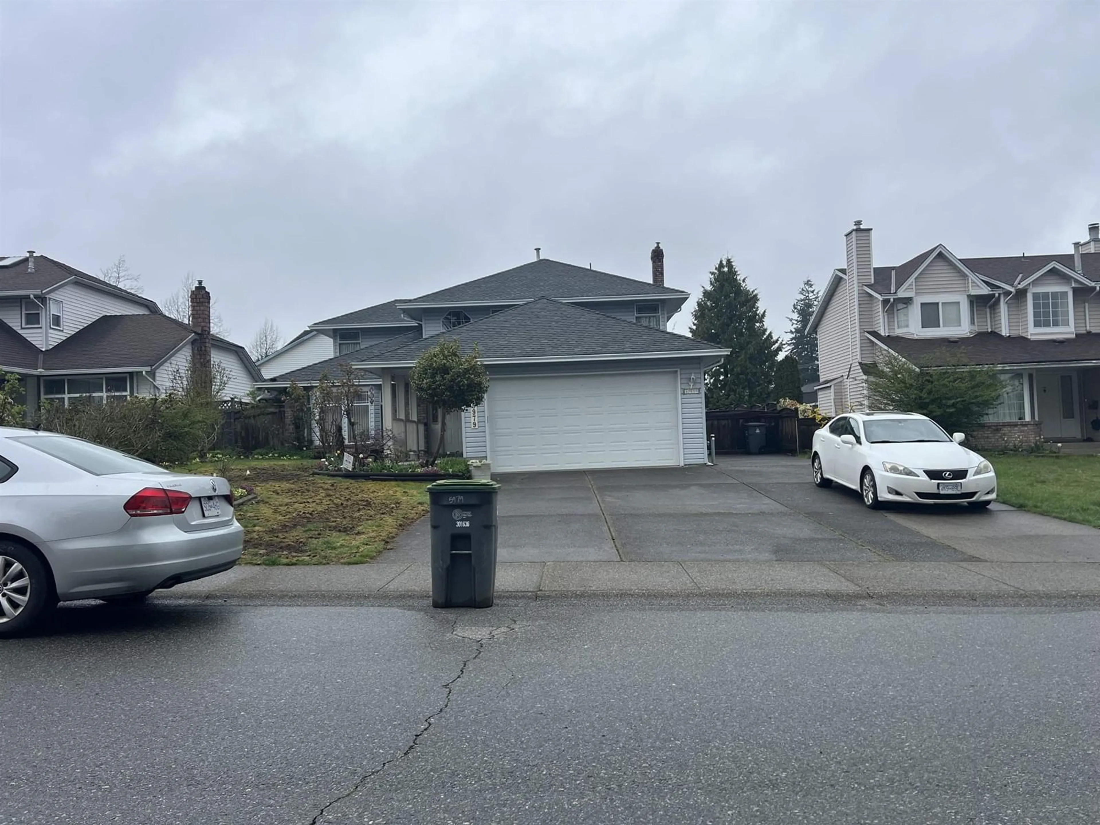 Unknown for 5979 135, Surrey British Columbia V3X1L2