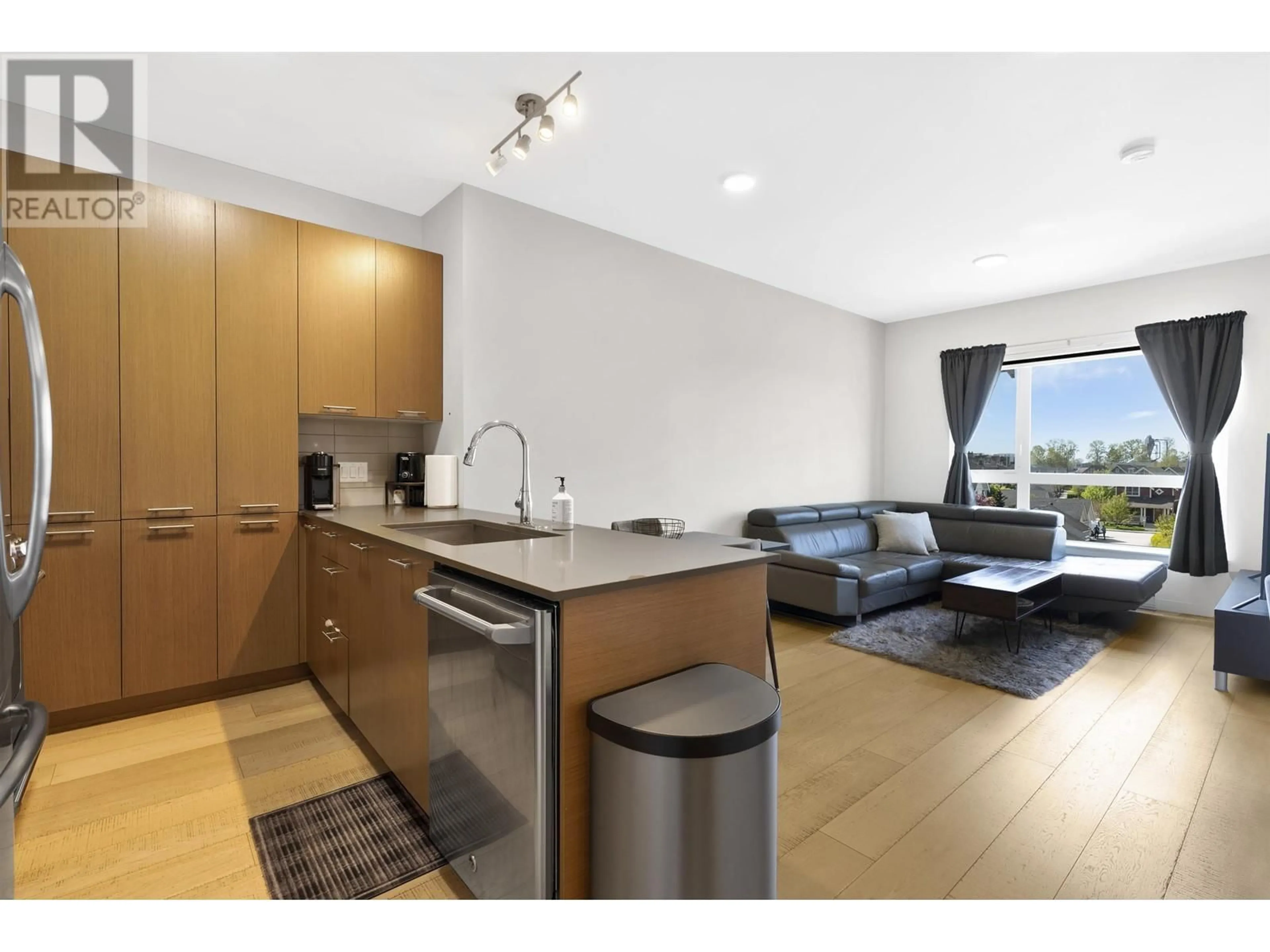 Unknown for 307 - 215 BROOKES STREET, New Westminster British Columbia V3M0G5