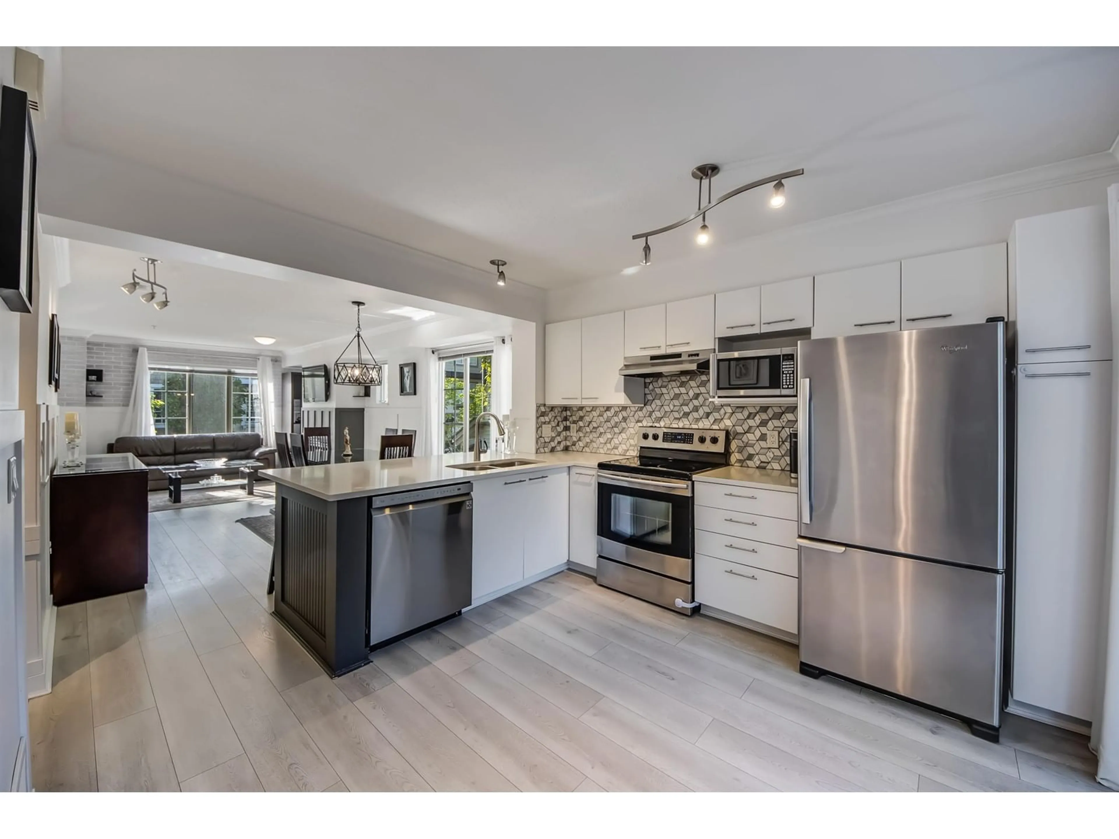 Open concept kitchen, unknown for 78 - 20560 66, Langley British Columbia V2Y2Y8