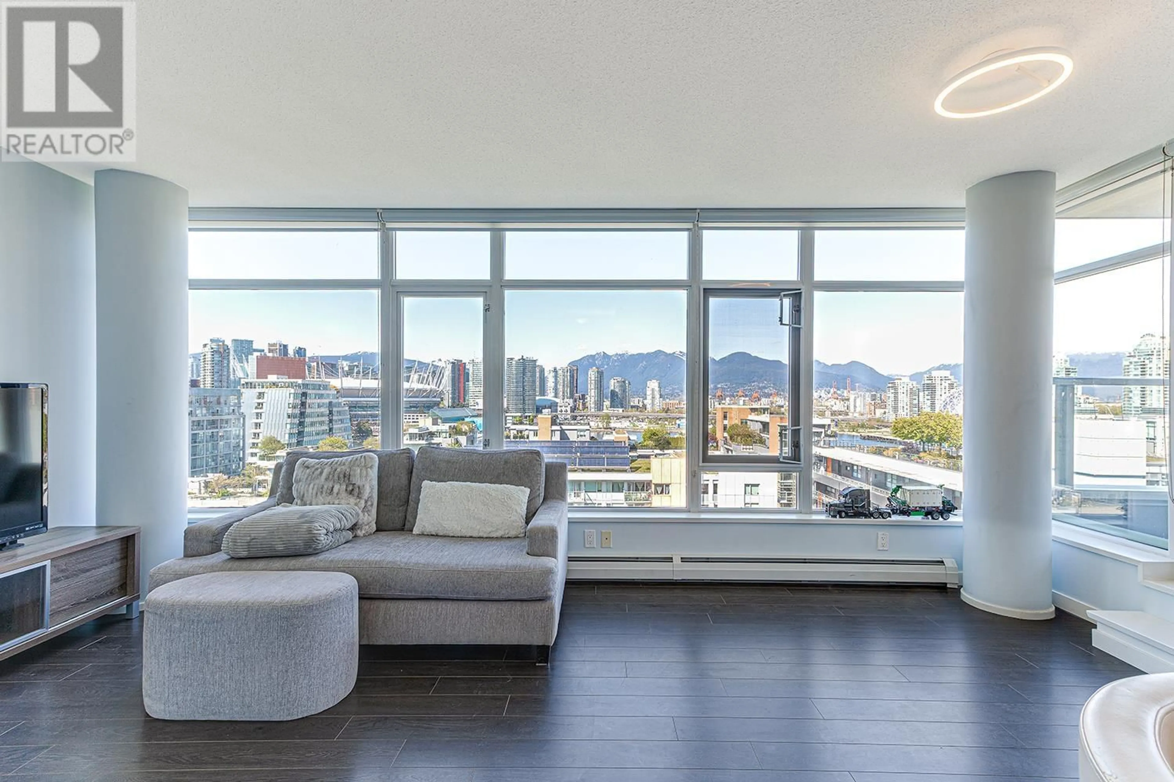 Living room with furniture, unknown for 1404 - 138 1ST AVENUE, Vancouver British Columbia V5Y0H5