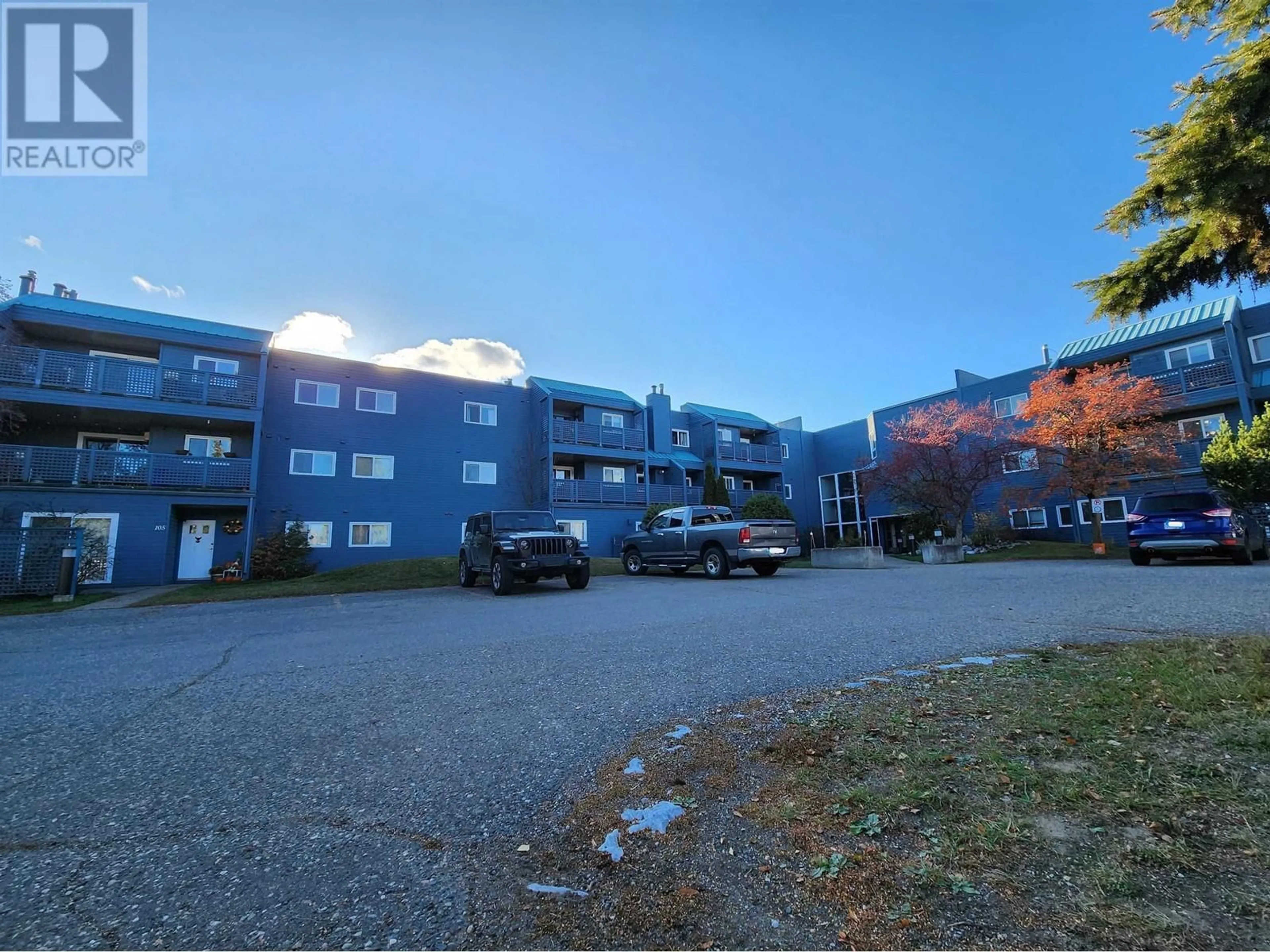 A pic from outside/outdoor area/front of a property/back of a property/a pic from drone, unknown for 102 - 3033 OSPIKA BOULEVARD, Prince George British Columbia V2N4L5