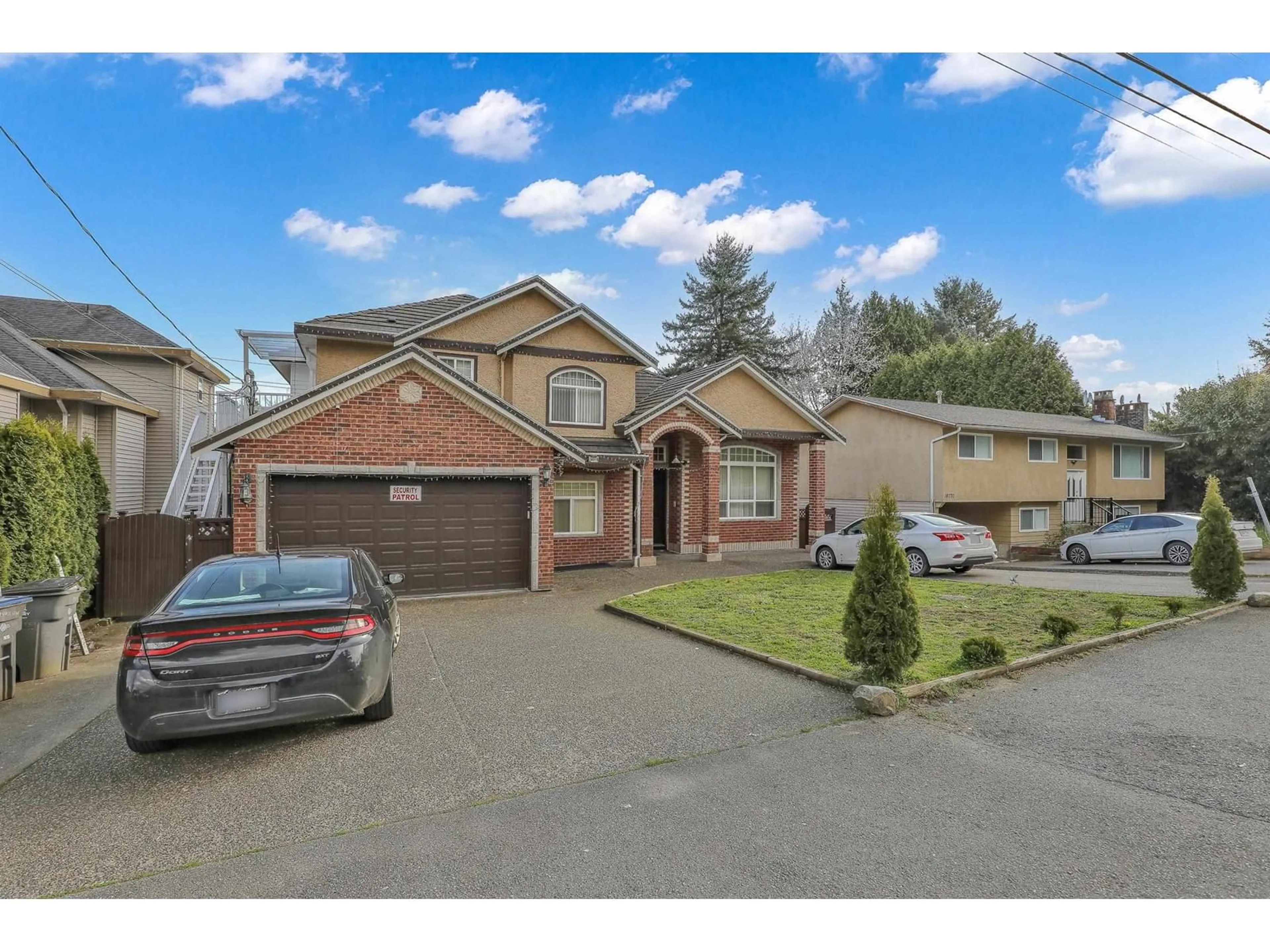A pic from outside/outdoor area/front of a property/back of a property/a pic from drone, street for 14078 68, Surrey British Columbia V3W2H2