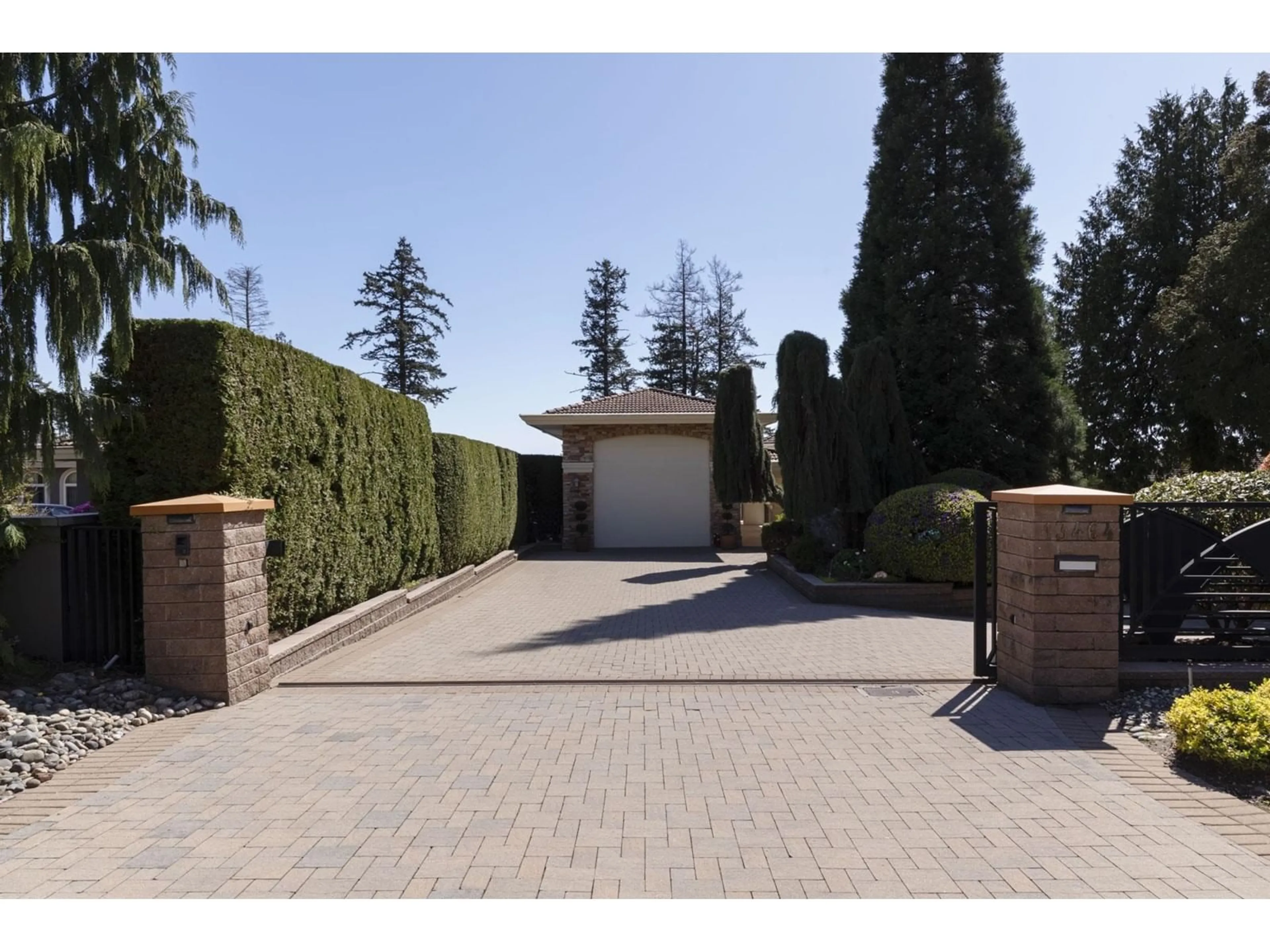 A pic from outside/outdoor area/front of a property/back of a property/a pic from drone, street for 13464 13A, Surrey British Columbia V4A1C4