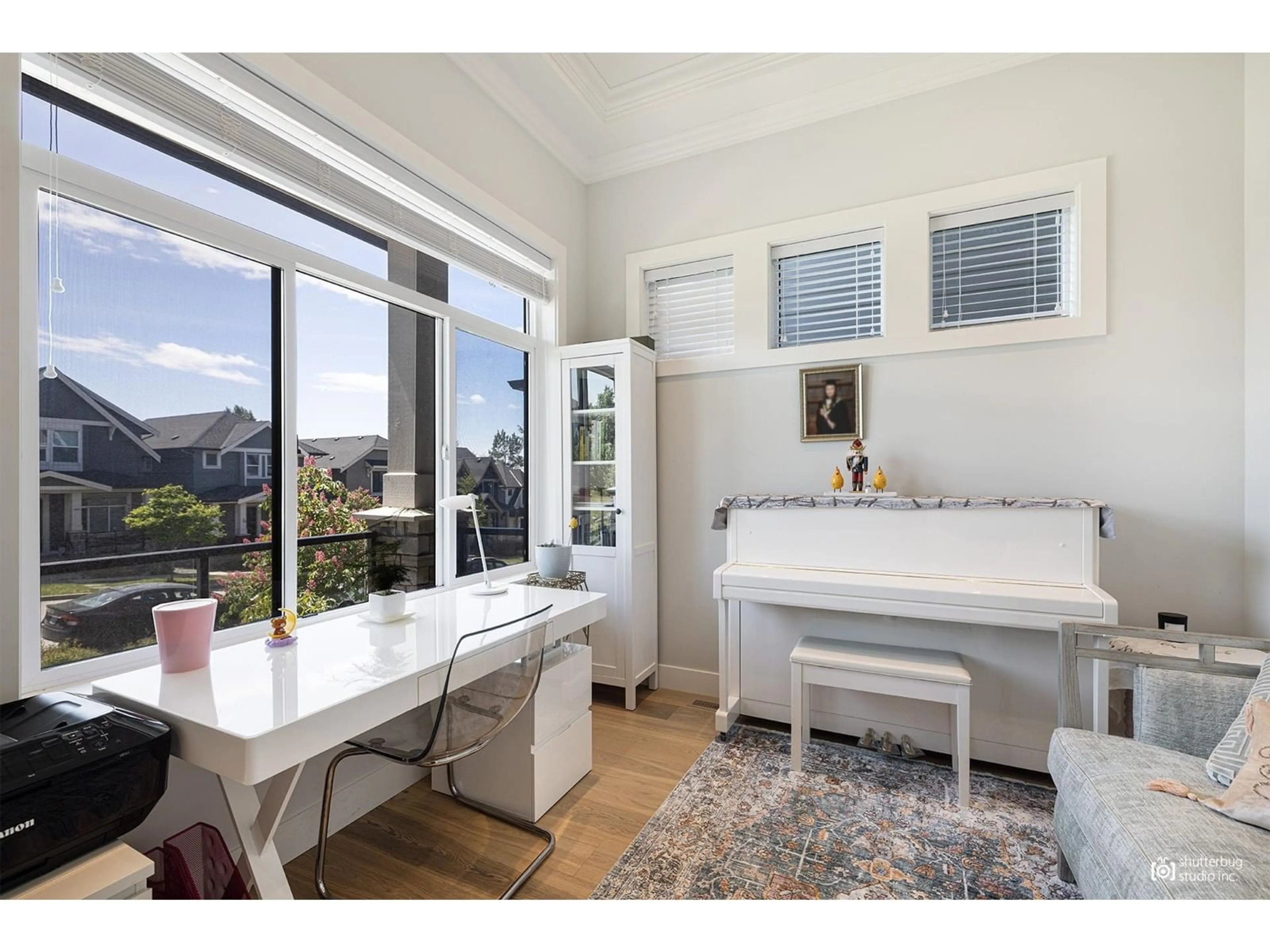 Contemporary bathroom, ceramic/tile floor for 16475 21A, Surrey British Columbia V3Z0V5