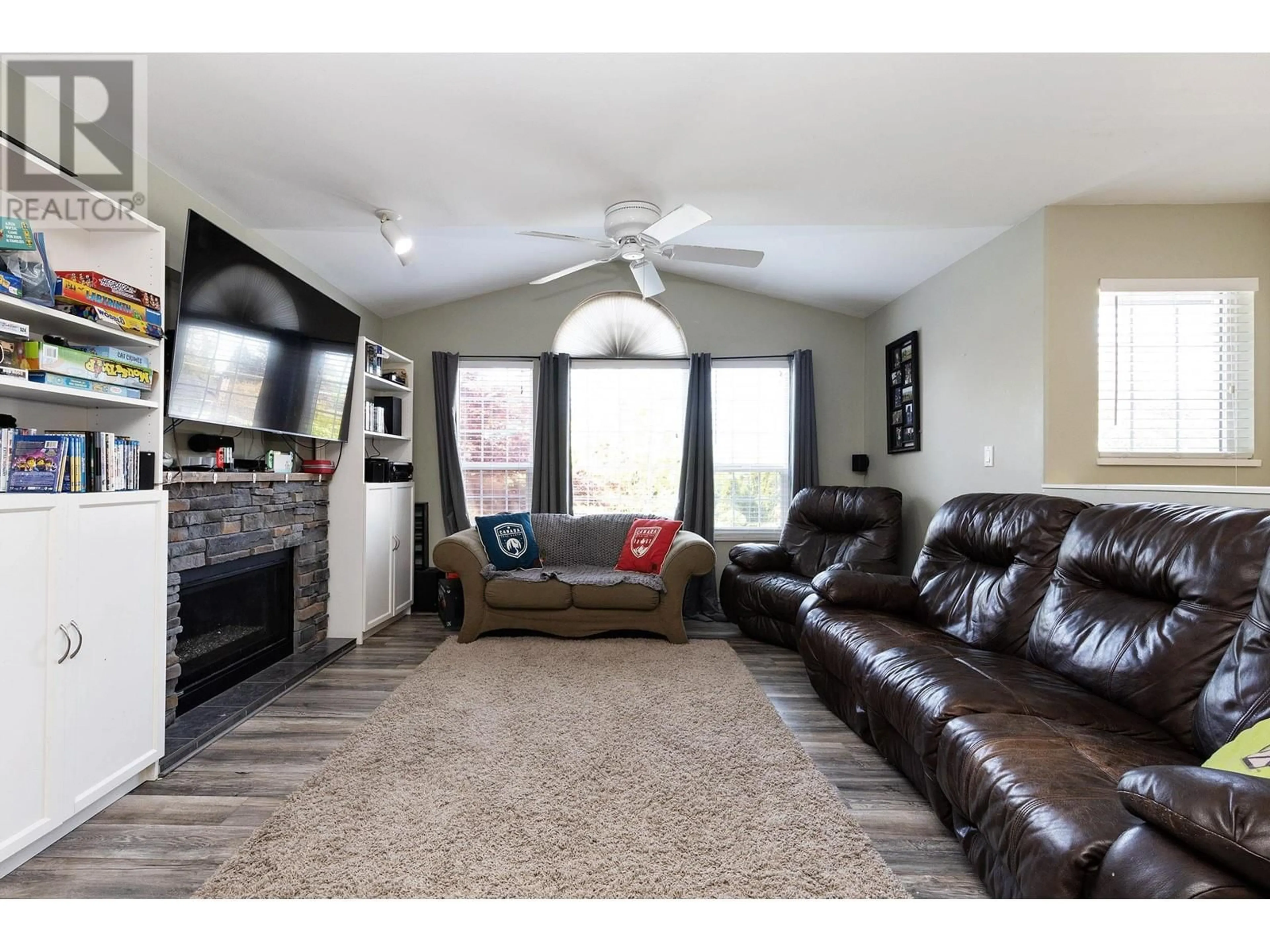 Living room with furniture, unknown for 11666 216 STREET, Maple Ridge British Columbia V2X5H5