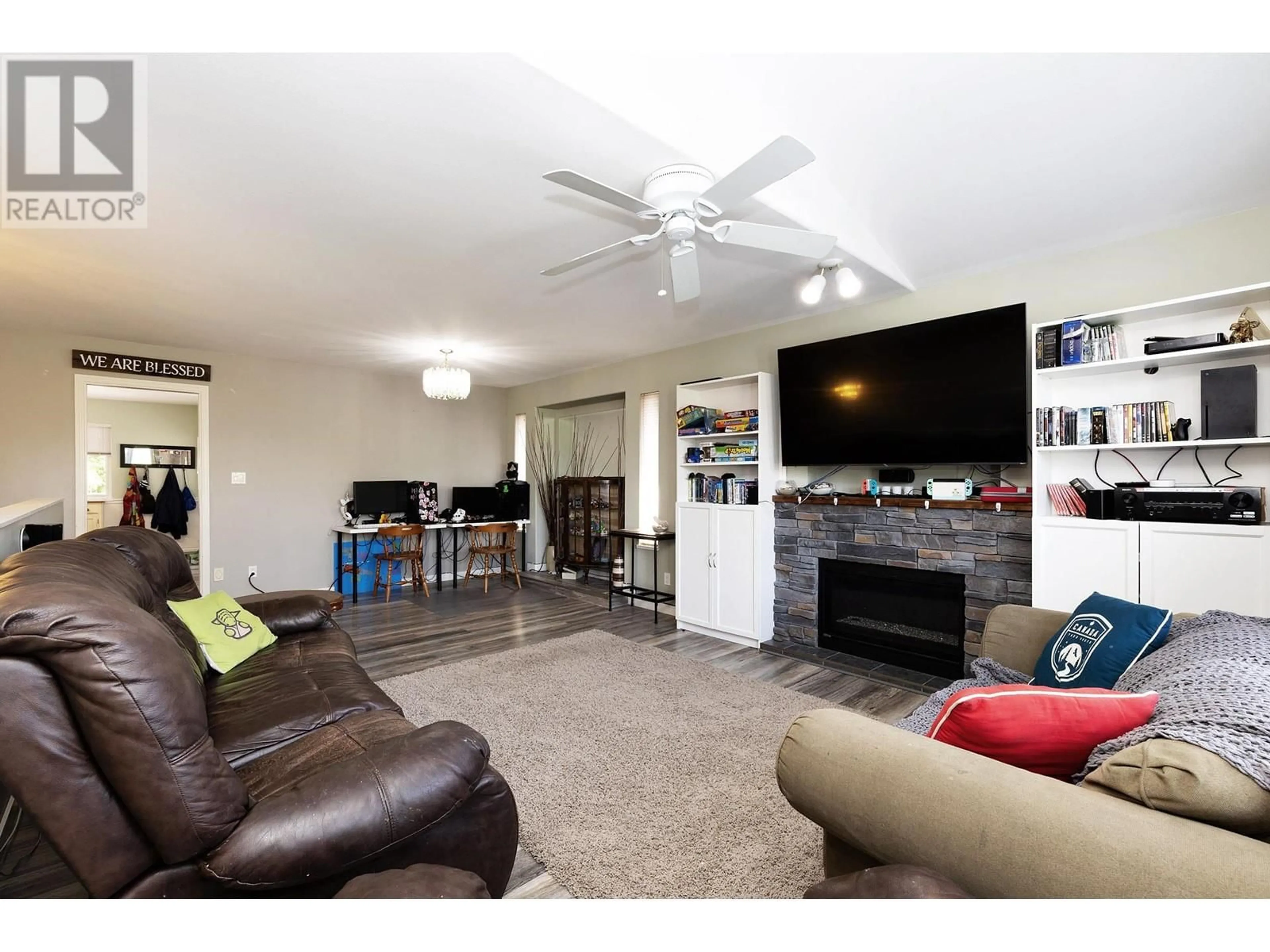 Living room with furniture, unknown for 11666 216 STREET, Maple Ridge British Columbia V2X5H5
