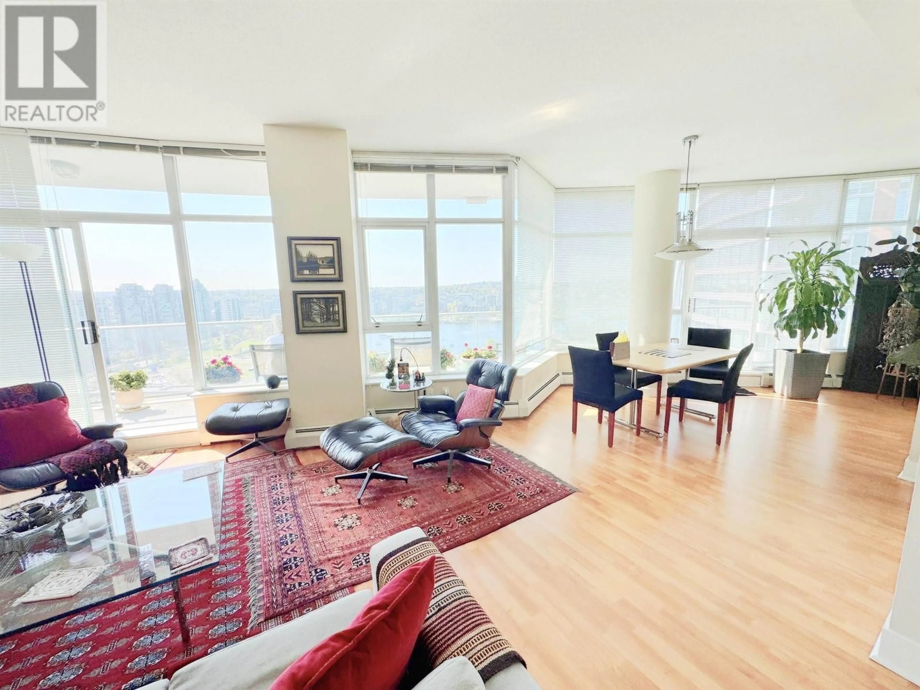 Living room with furniture, unknown for 2901 - 58 KEEFER PLACE, Vancouver British Columbia V6B0B8