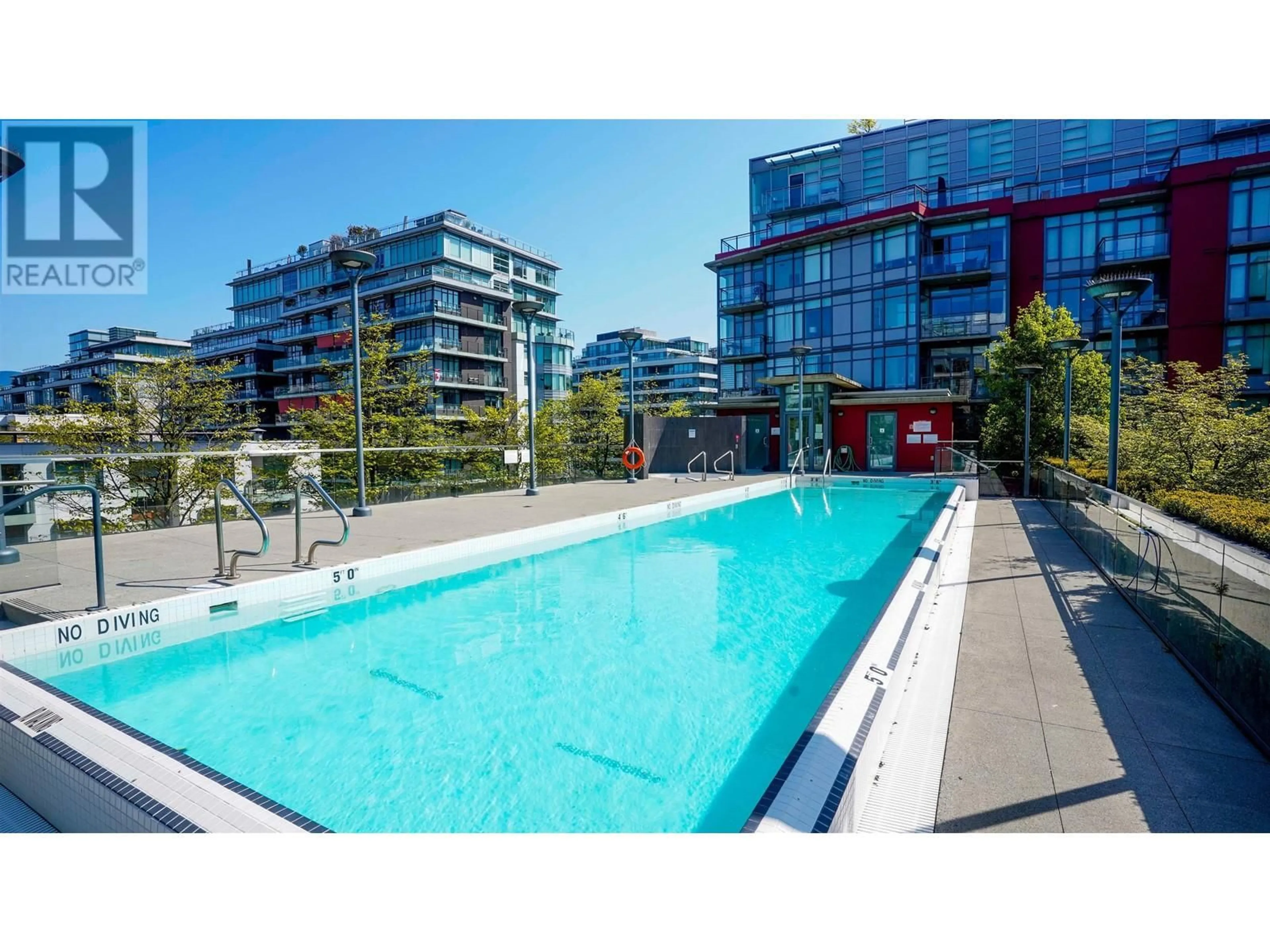 Pool for 609 - 38 1ST AVENUE, Vancouver British Columbia V5Y0K3
