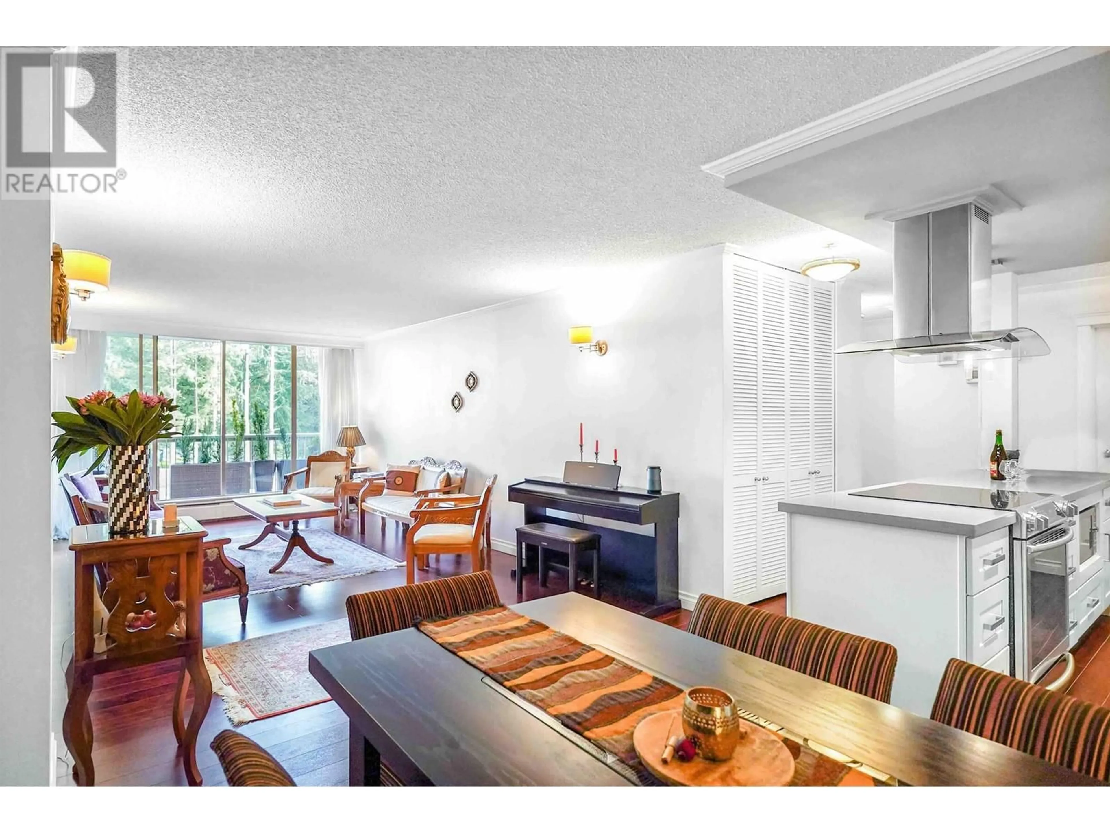 Unknown for 306 - 2020 FULLERTON AVENUE, North Vancouver British Columbia V7P3G3