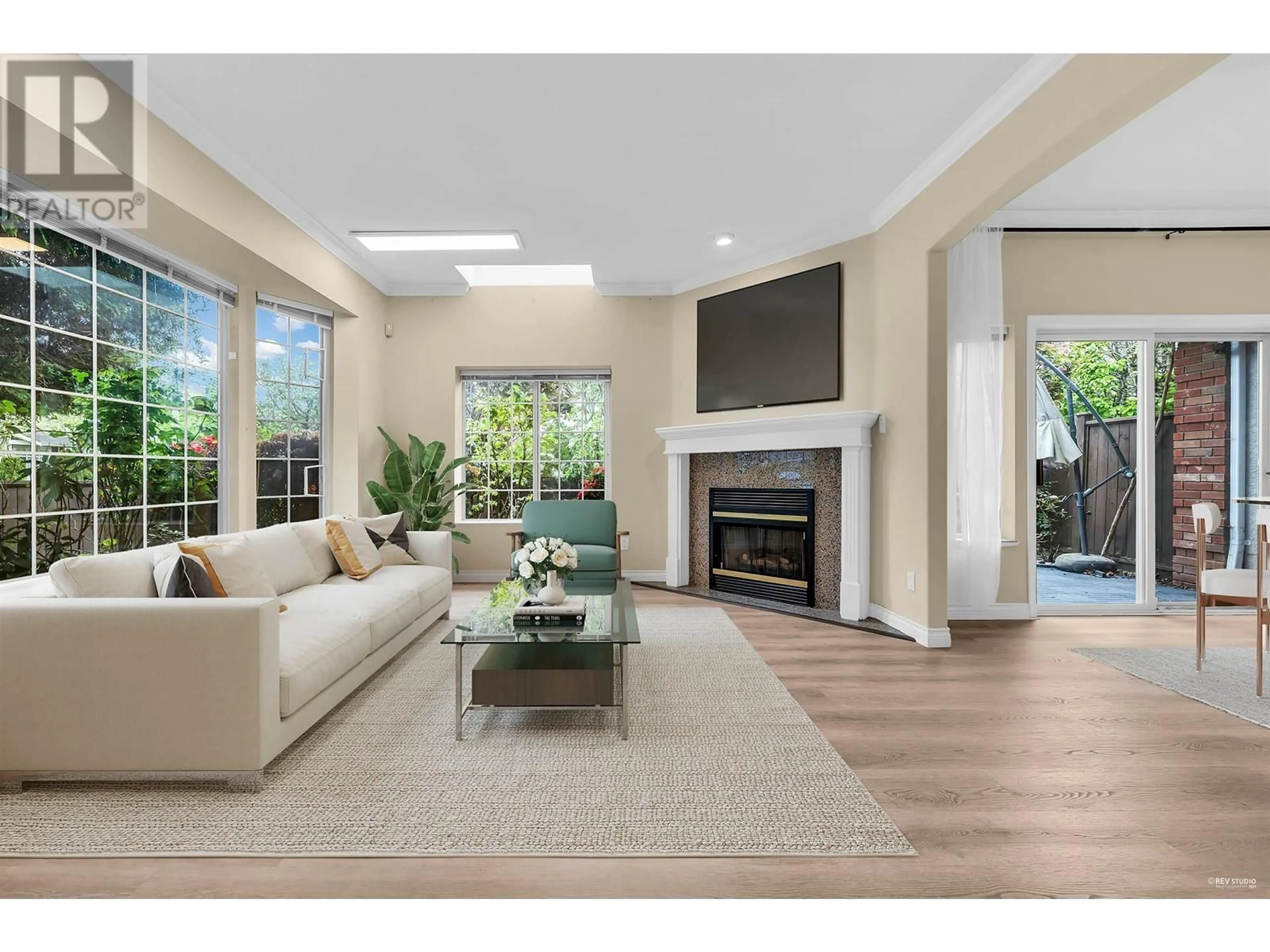 Living room with furniture, unknown for 3 - 9980 GREENLEES ROAD, Richmond British Columbia V7A1V4