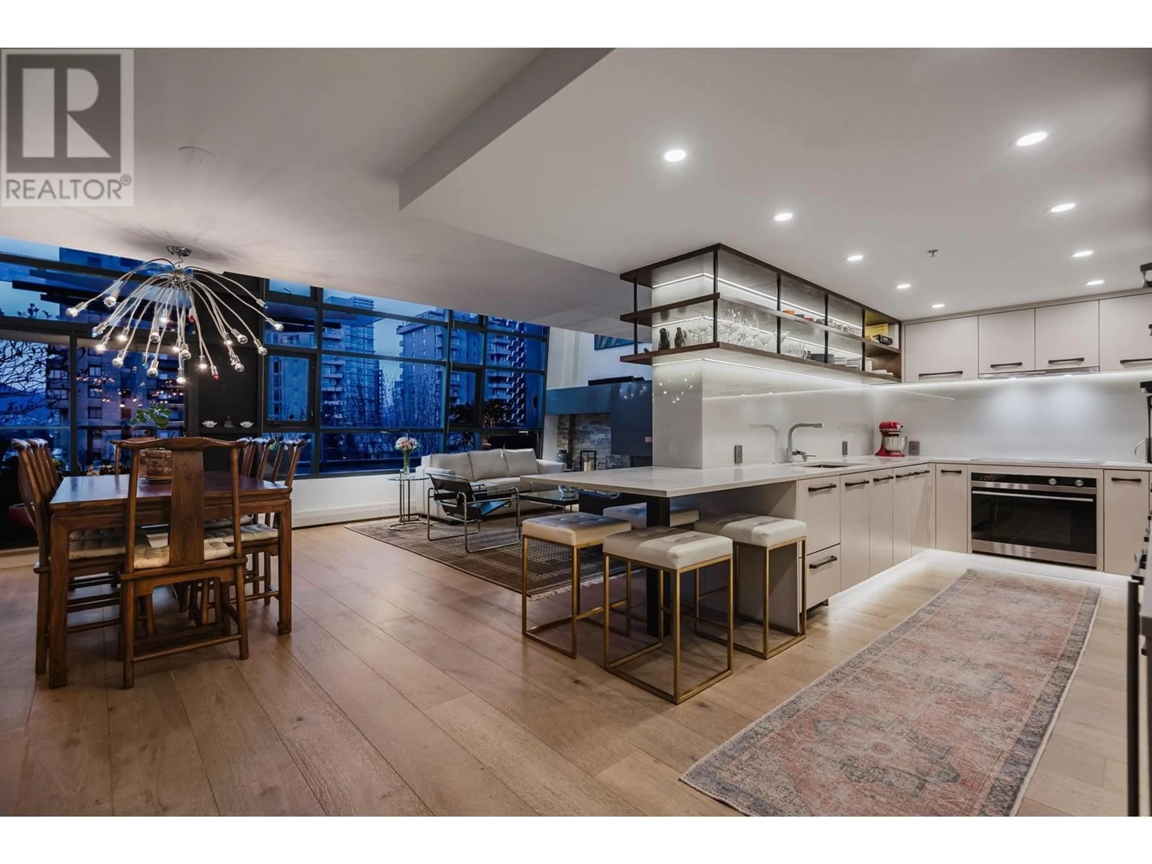 Open concept kitchen, unknown for PH7 - 1688 ROBSON STREET, Vancouver British Columbia V6G1C7
