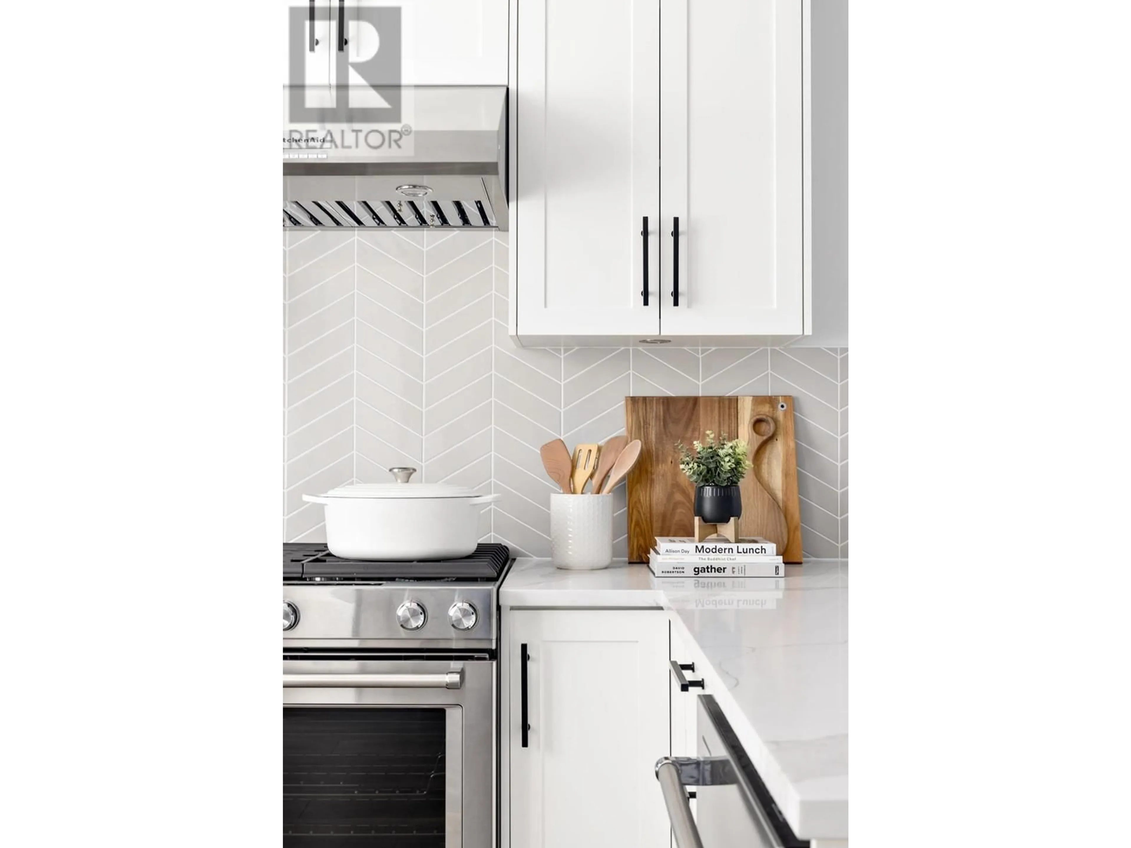 Contemporary kitchen, ceramic/tile floor for SL37 - 720 ROBINSON STREET, Coquitlam British Columbia V3J0P9