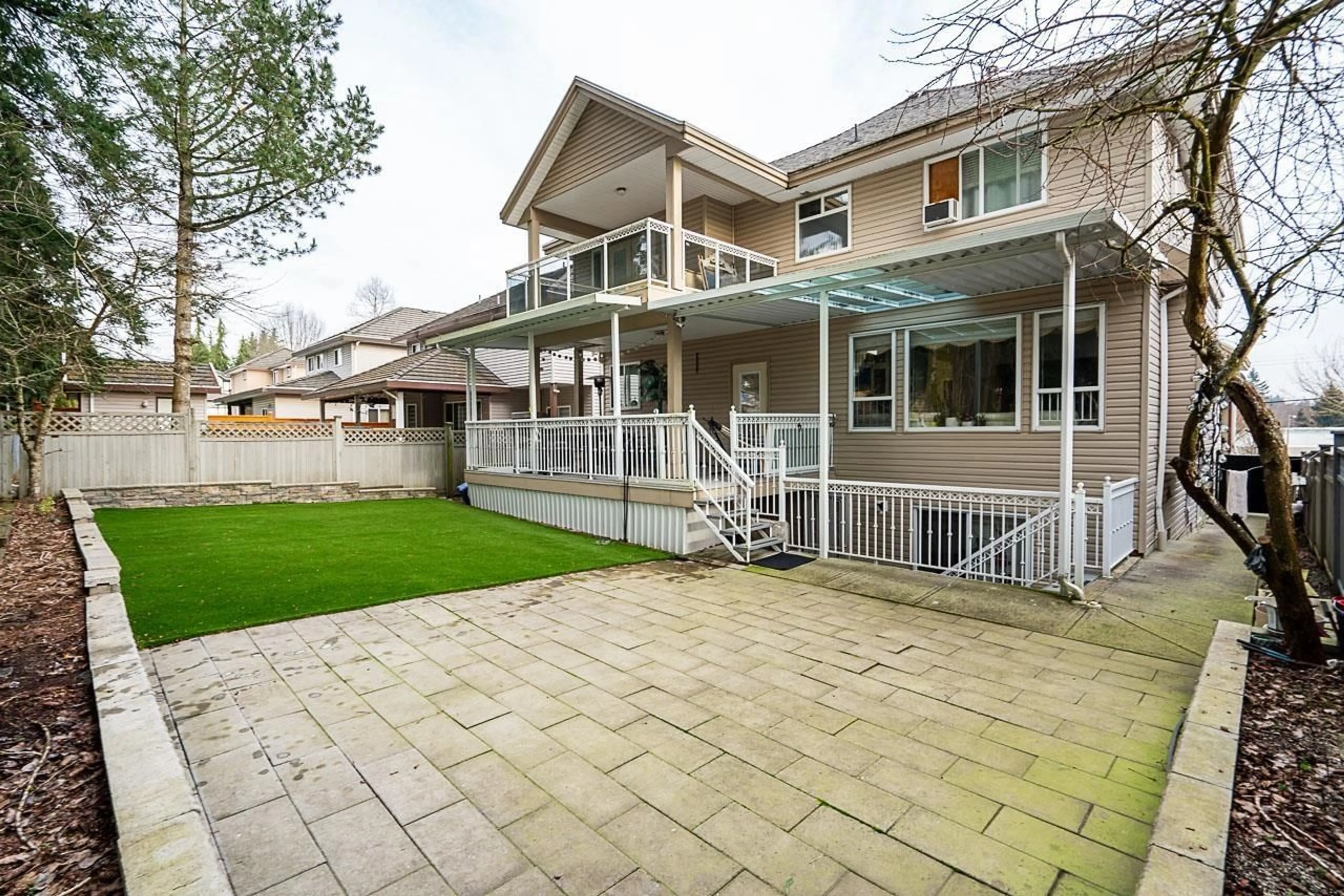 Patio, street for 8217 146, Surrey British Columbia V3S3A6